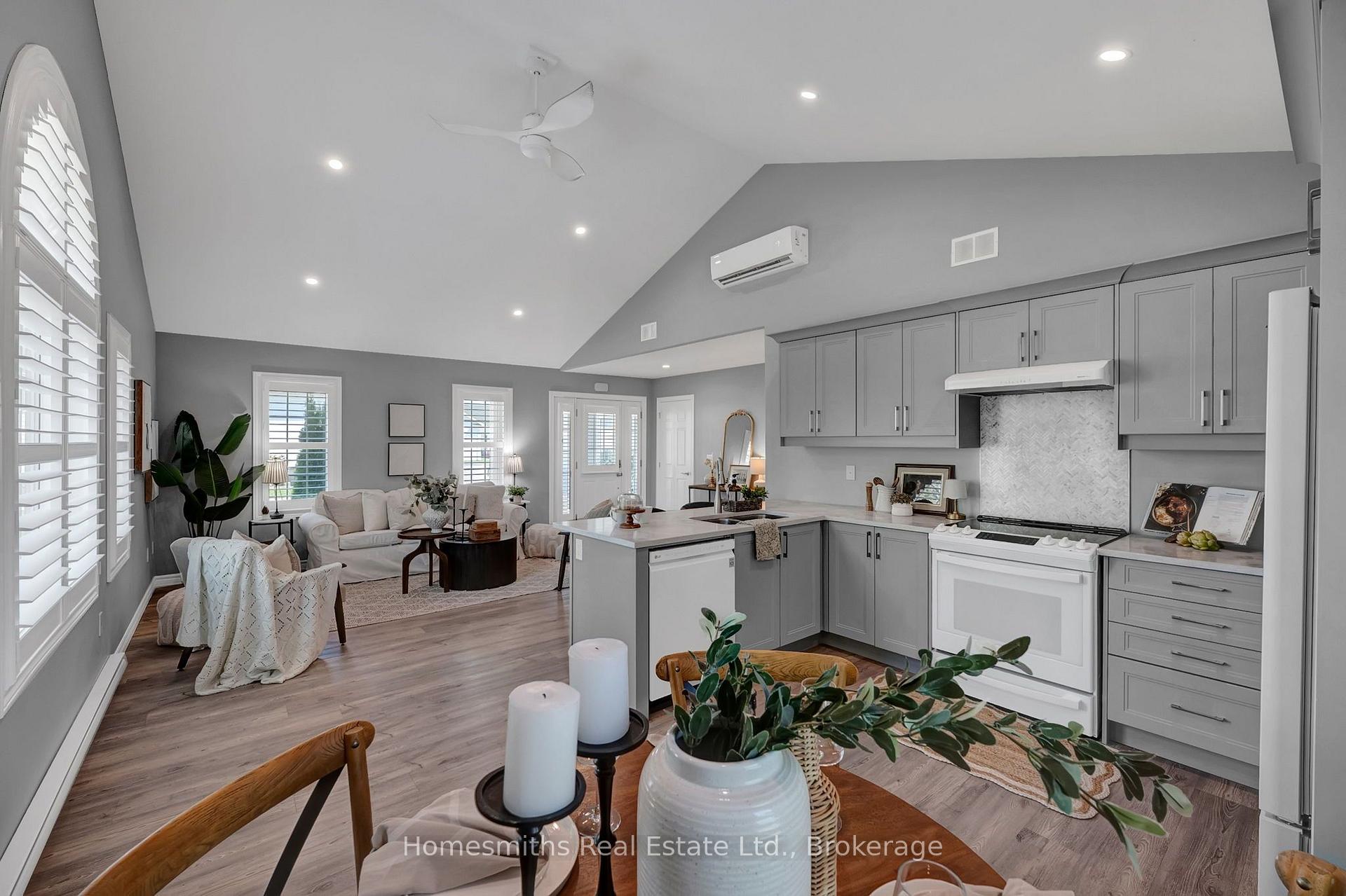 Photo 18 of Unit 404, 300 Croft Street, Port Hope — HOMEH