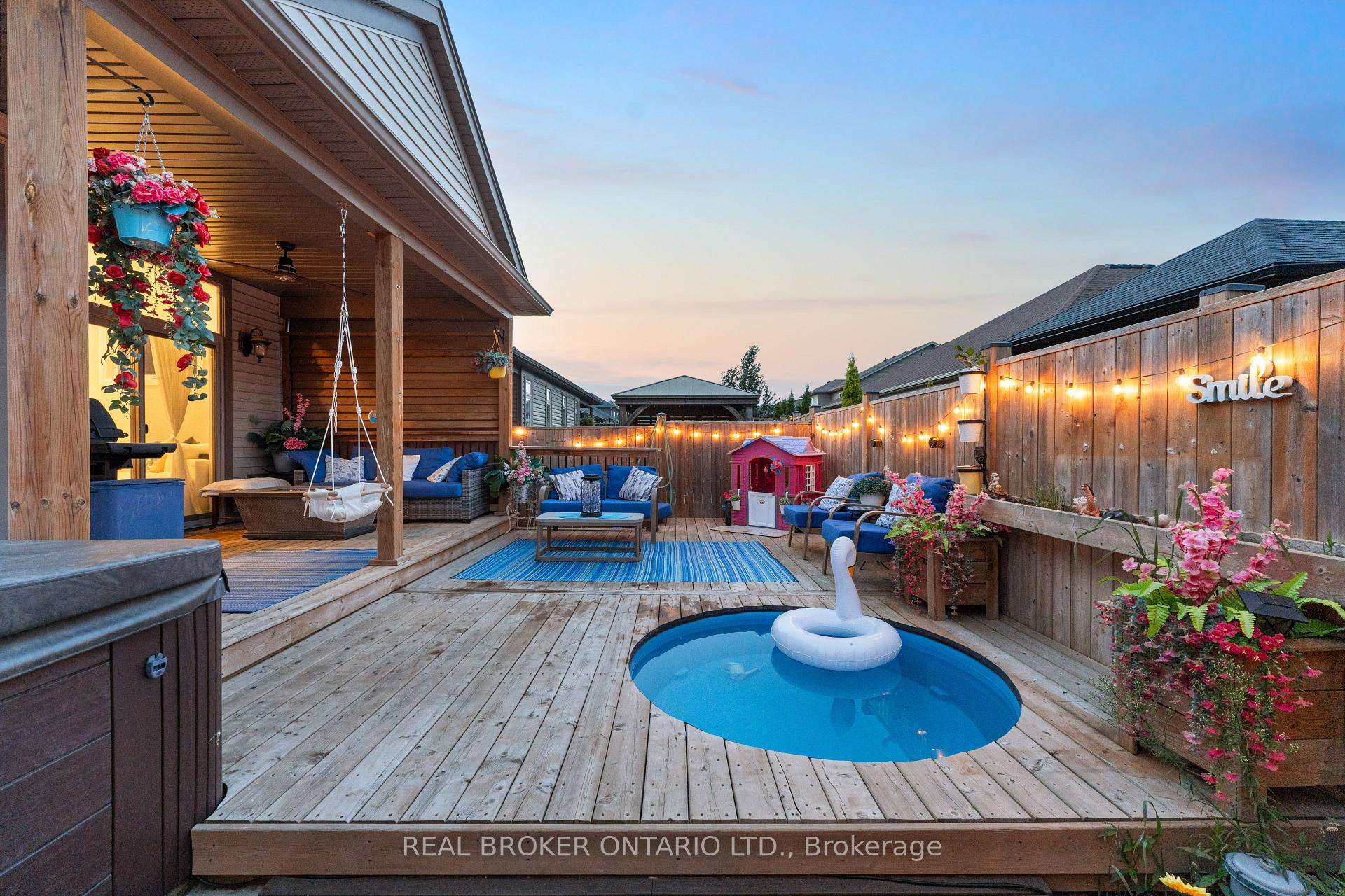 Photo 20 of 98 Woodberry Crescent, Woolwich, Confederation Heights — HOMEH