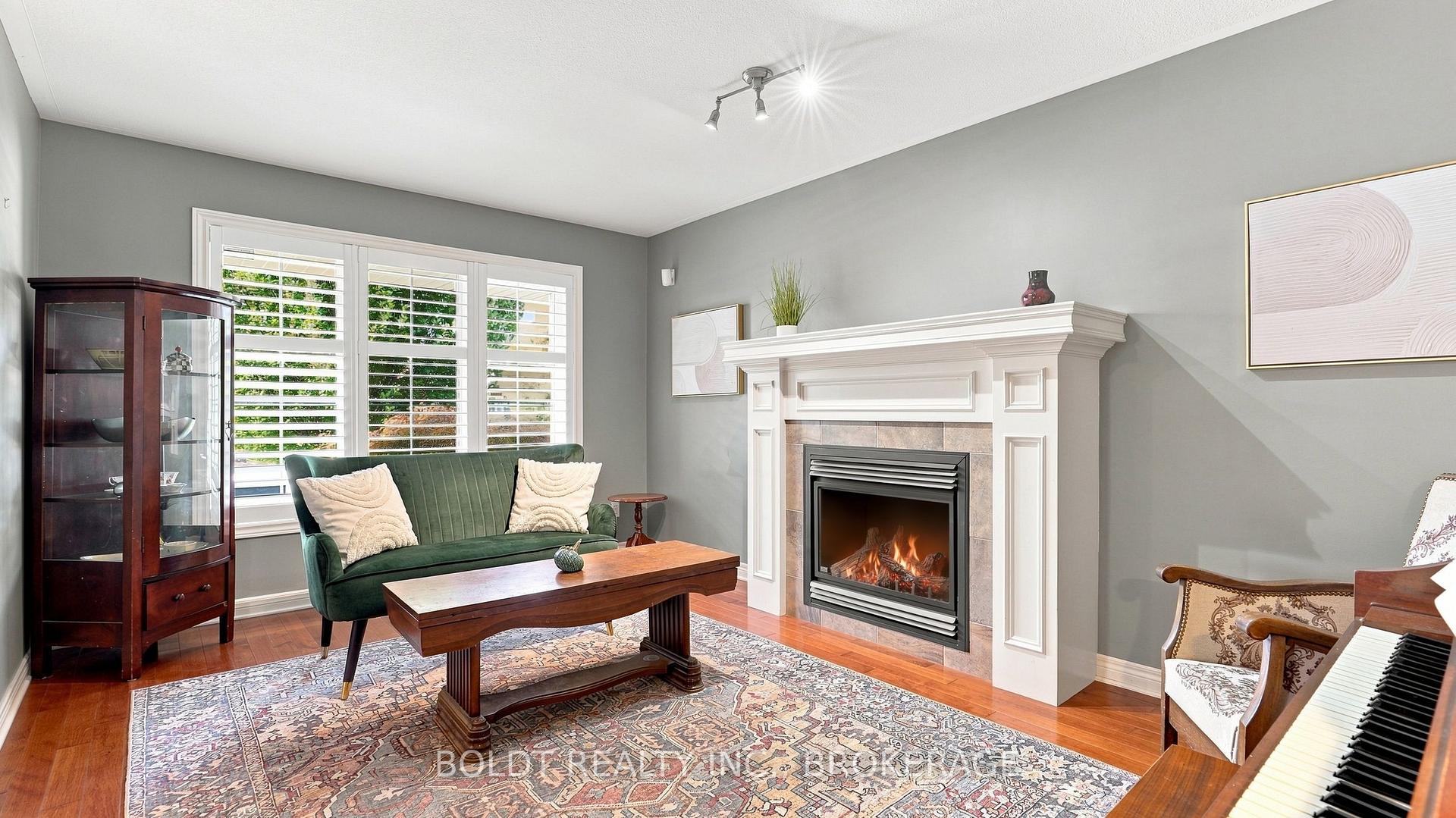 Photo 6 of 4 Arlene Street, St. Catharines, Rykert/Vansickle — HOMEH