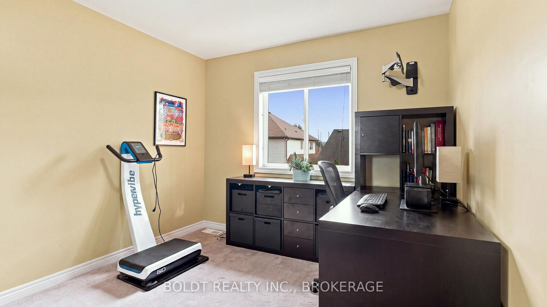 Photo 31 of 4 Arlene Street, St. Catharines, Rykert/Vansickle — HOMEH