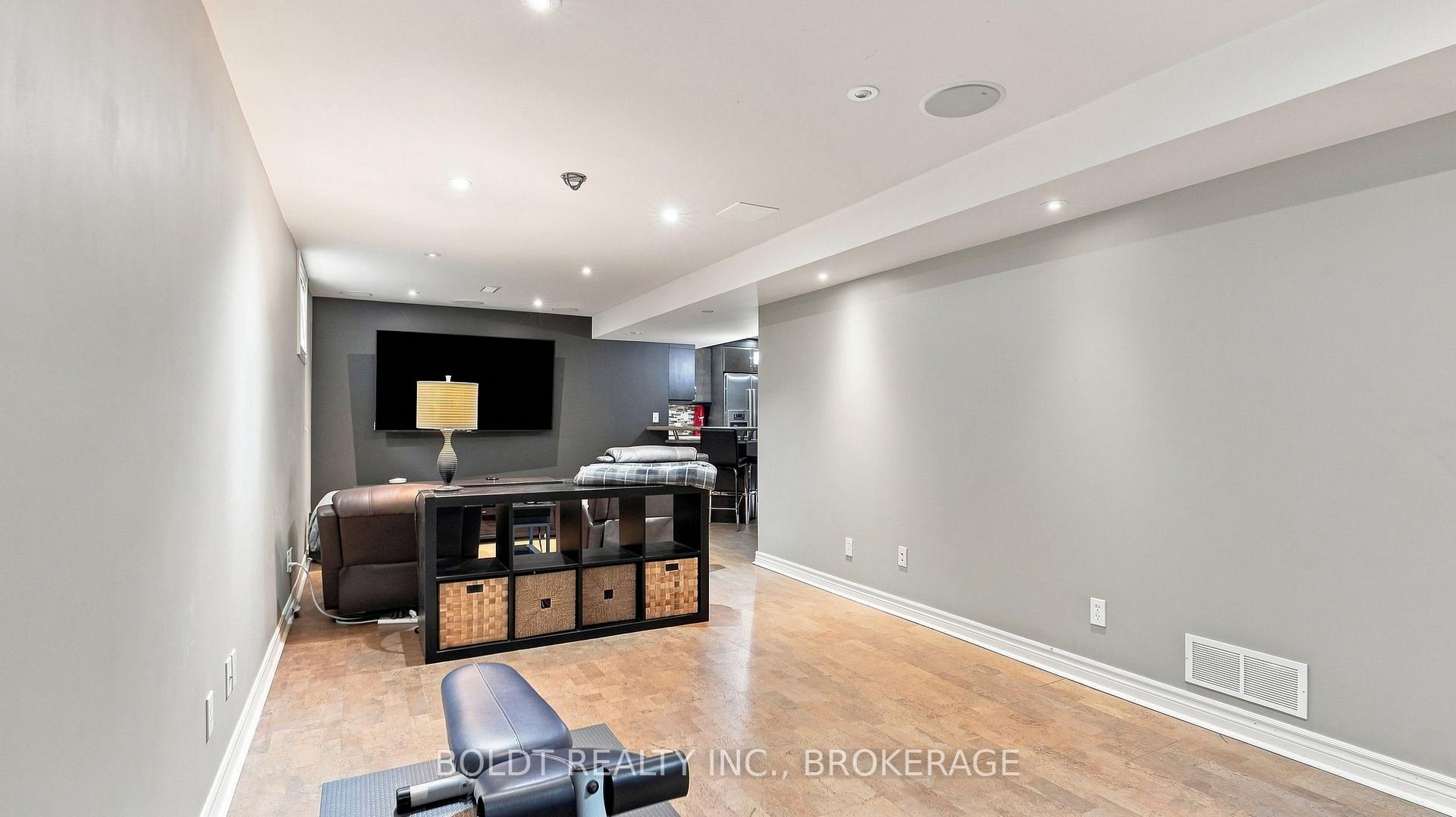Photo 34 of 4 Arlene Street, St. Catharines, Rykert/Vansickle — HOMEH
