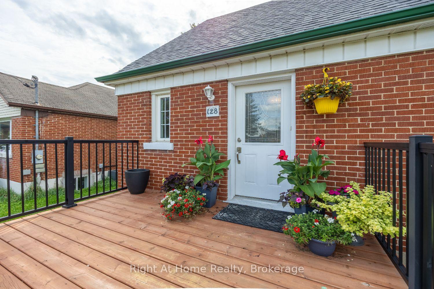 Photo 4 of 128 Lasalle Avenue, Oshawa, Central — HOMEH