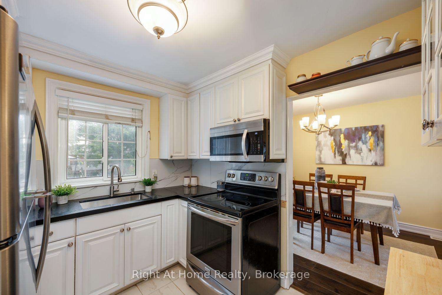 Photo 16 of 128 Lasalle Avenue, Oshawa, Central — HOMEH
