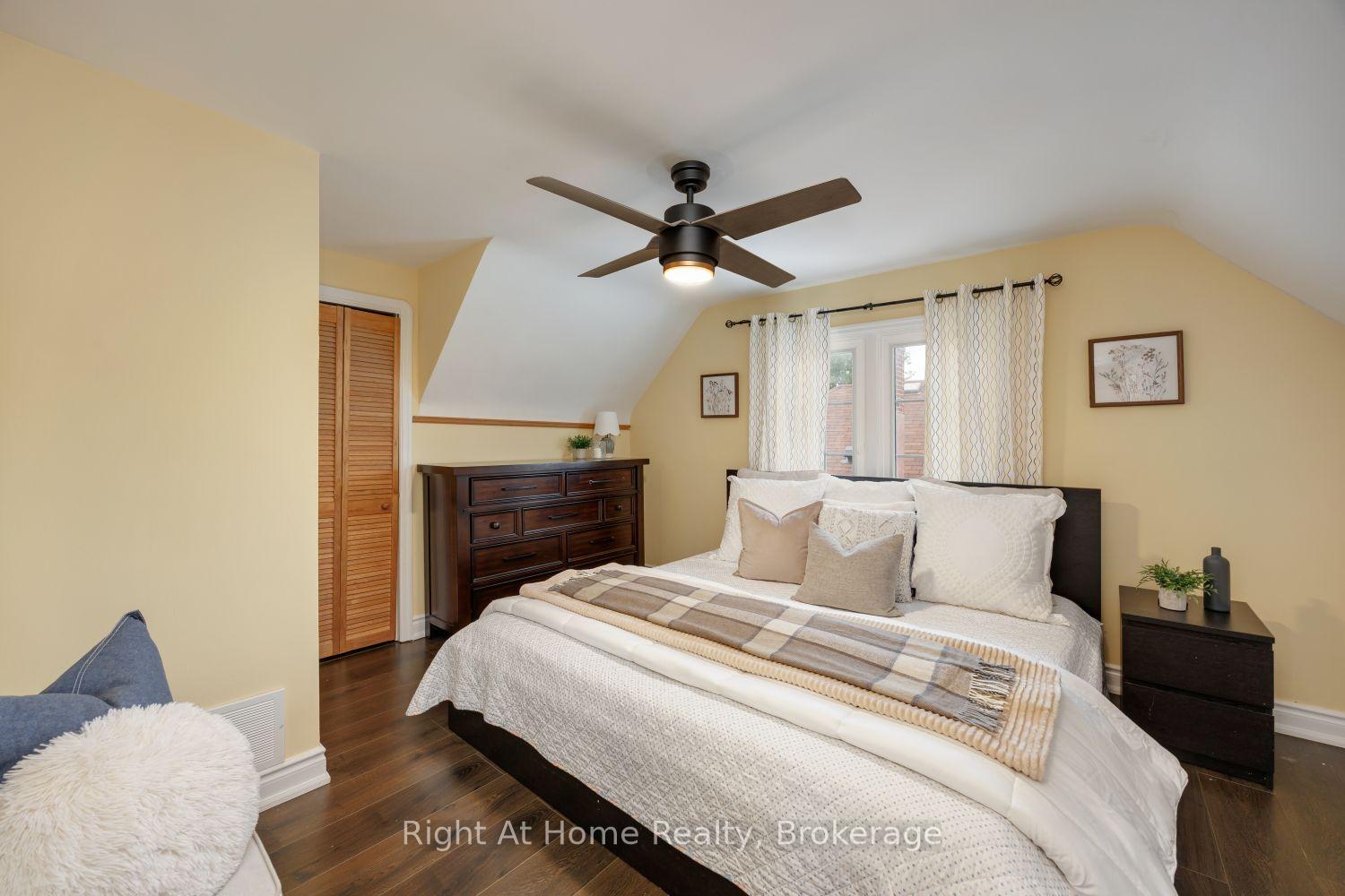 Photo 23 of 128 Lasalle Avenue, Oshawa, Central — HOMEH