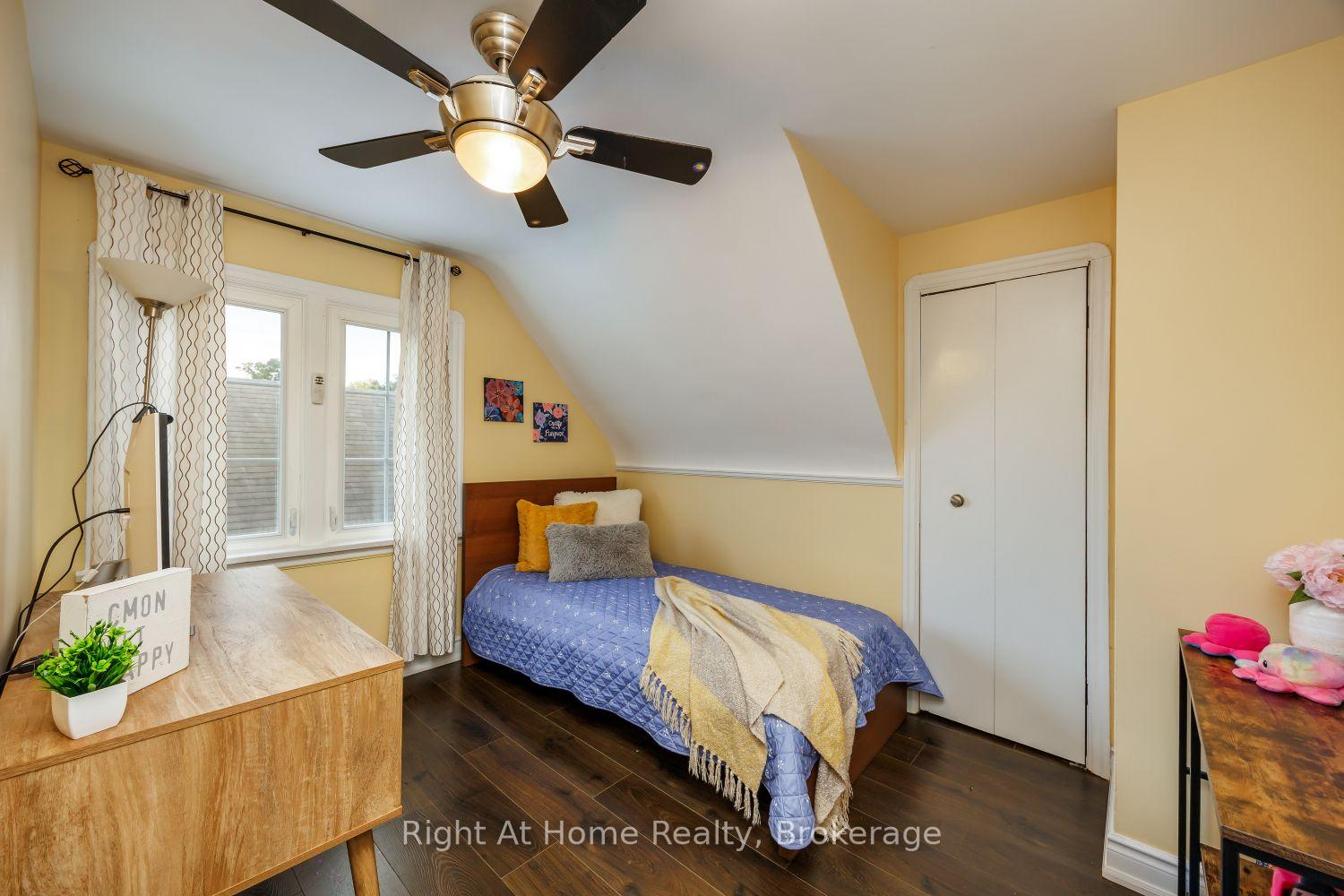 Photo 28 of 128 Lasalle Avenue, Oshawa, Central — HOMEH
