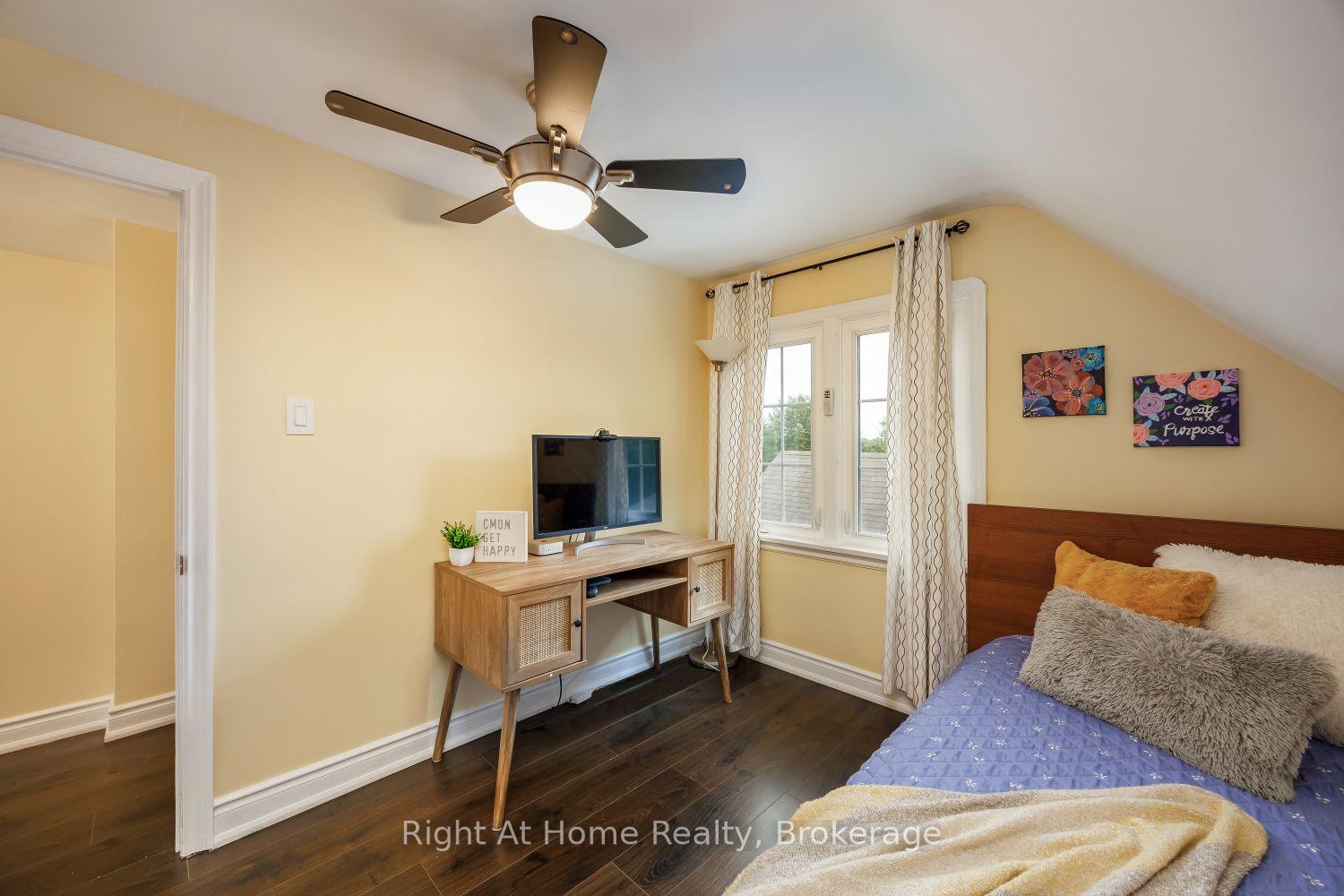 Photo 29 of 128 Lasalle Avenue, Oshawa, Central — HOMEH