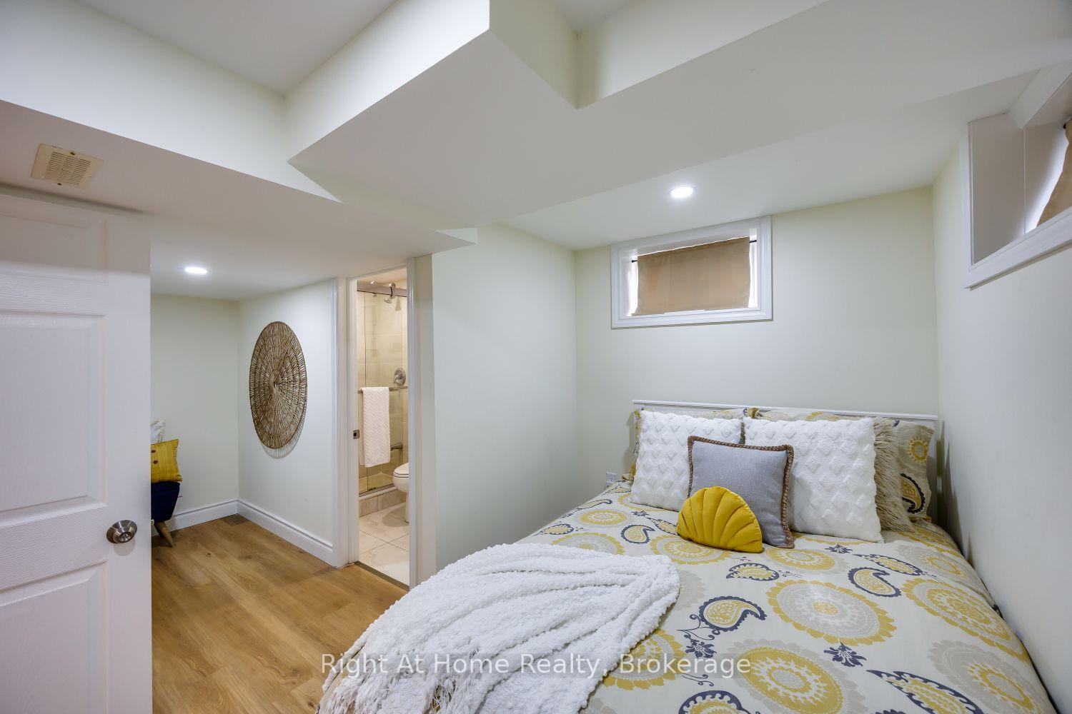 Photo 39 of 128 Lasalle Avenue, Oshawa, Central — HOMEH