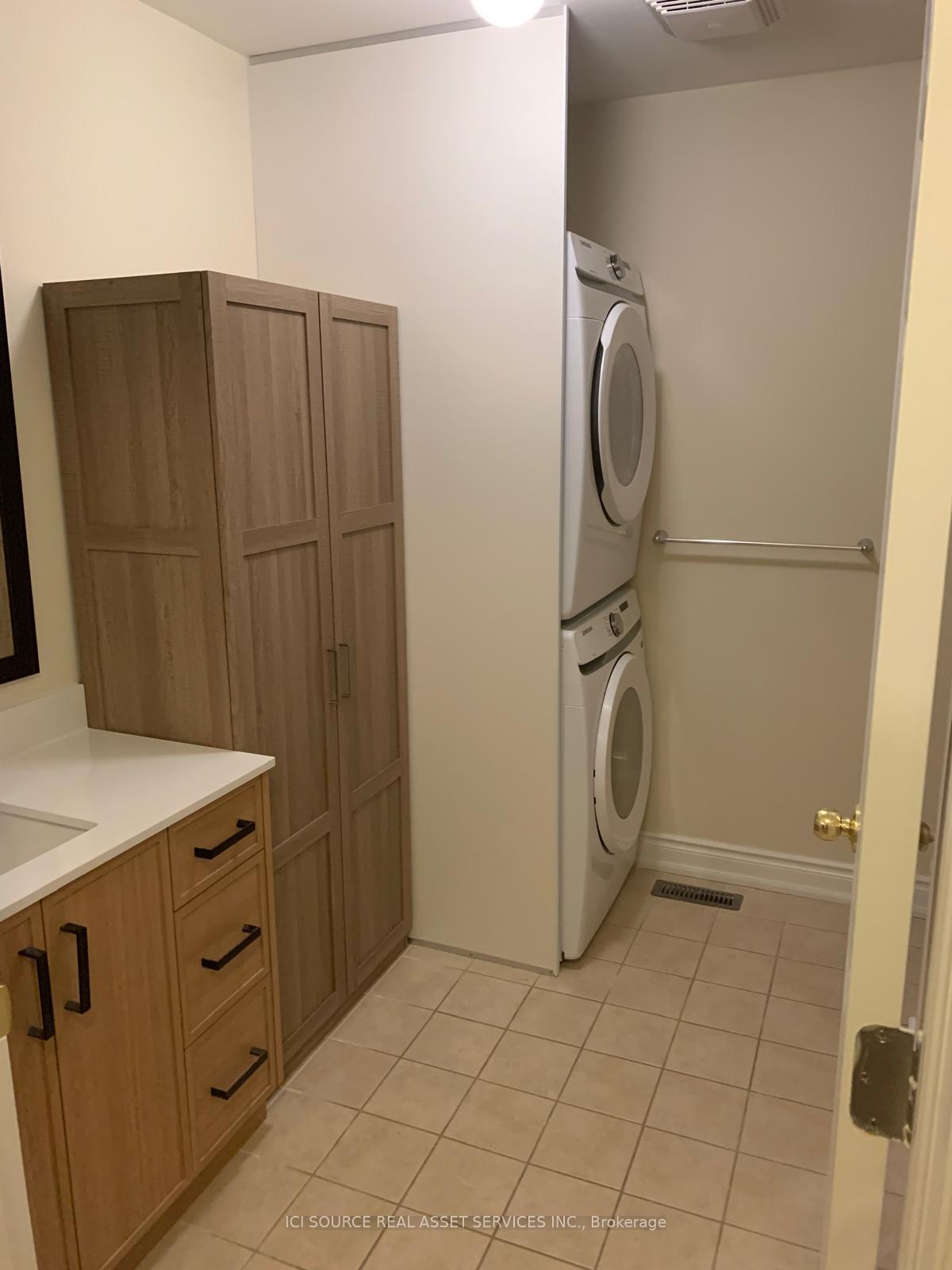 Photo 6 of Unit Upper, 4783 Apple Blossom Circle, Mississauga, East Credit — HOMEH