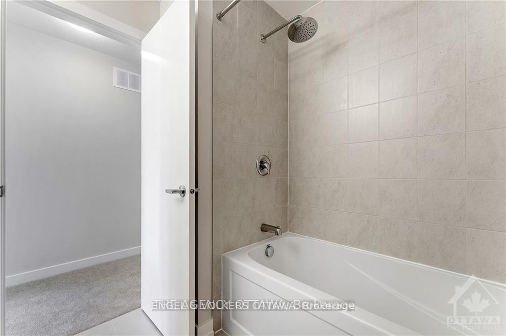 Photo 17 of 89 Hackamore Crescent, Ottawa, Goulbourn Twp From Franktown Rd/South To Rideau — HOMEH