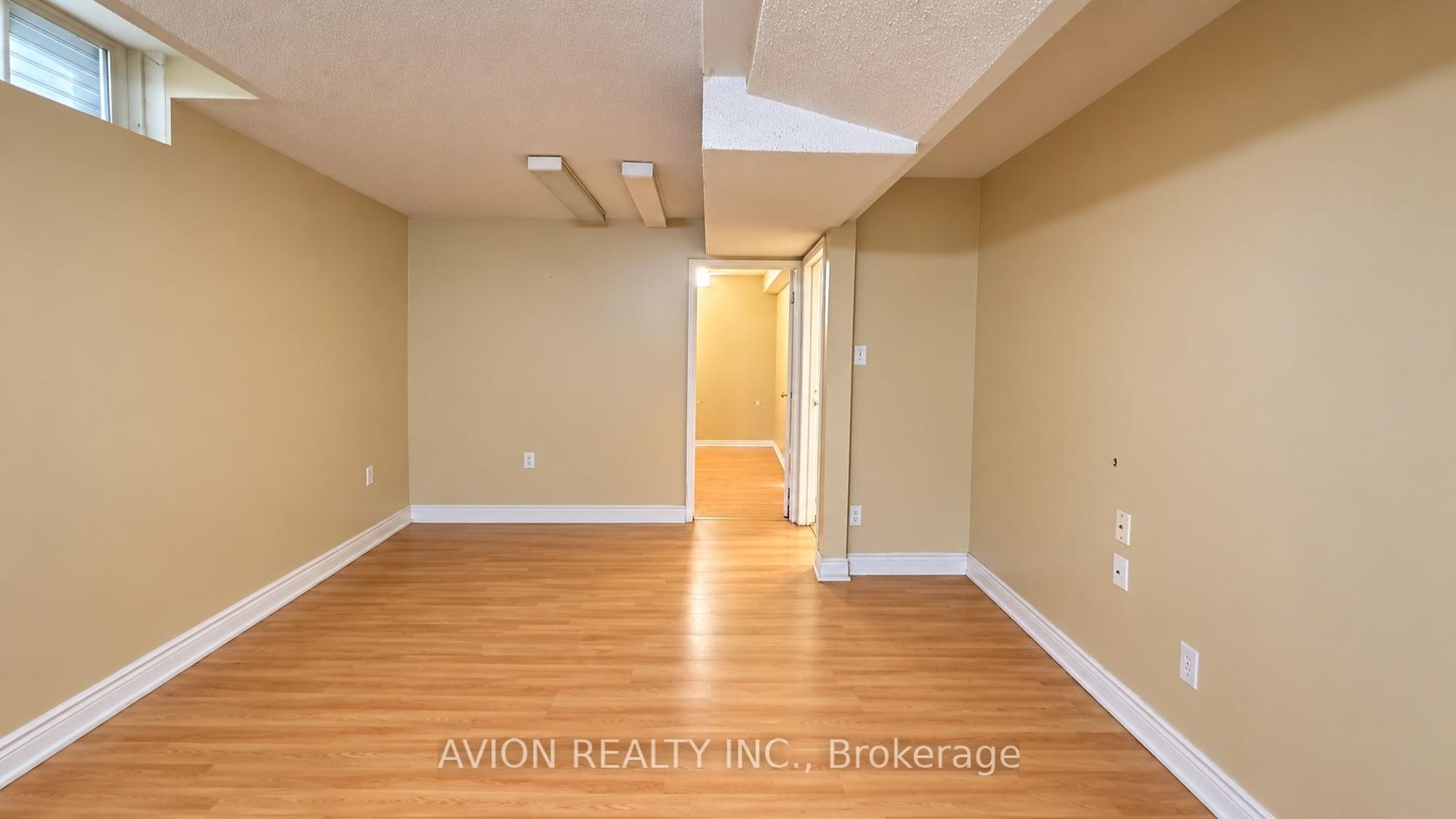 Photo 6 of Unit (Basement Apartment), 7 Fairty Drive, Markham, Middlefield — HOMEH