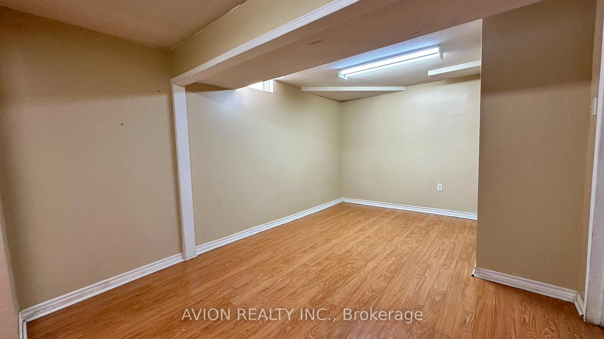 Photo 9 of Unit (Basement Apartment), 7 Fairty Drive, Markham, Middlefield — HOMEH