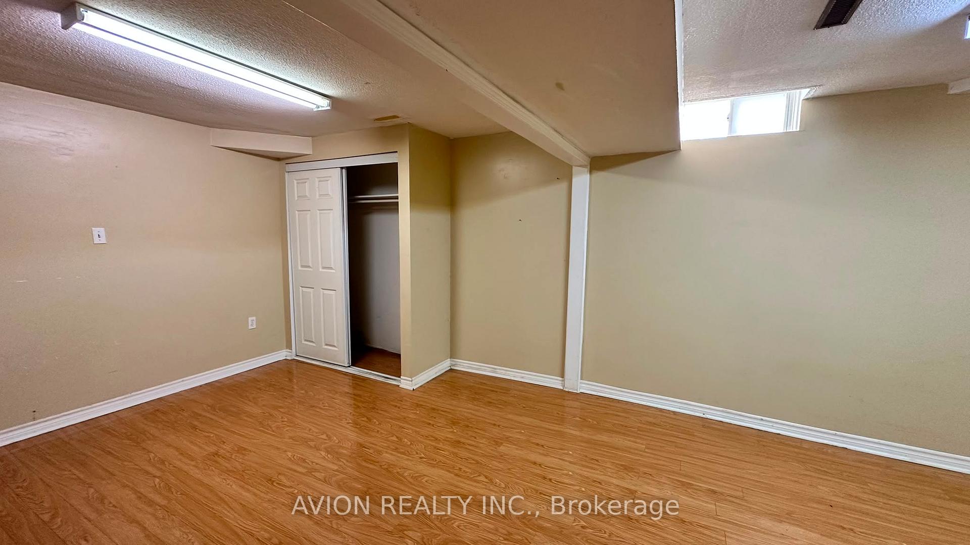Photo 11 of Unit (Basement Apartment), 7 Fairty Drive, Markham, Middlefield — HOMEH