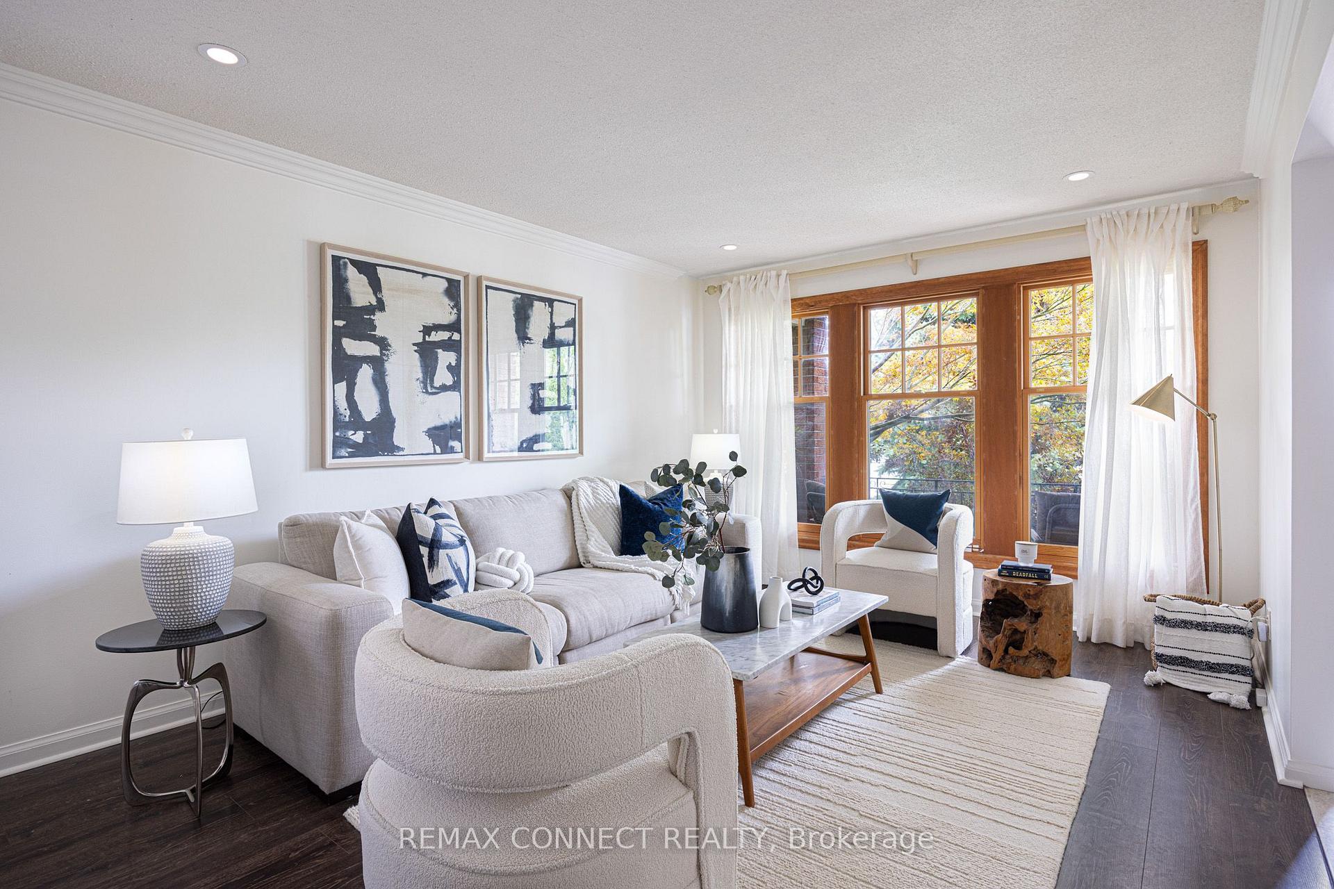 Photo 1 of 59 Galloway Road, Scarborough, Guildwood — HOMEH