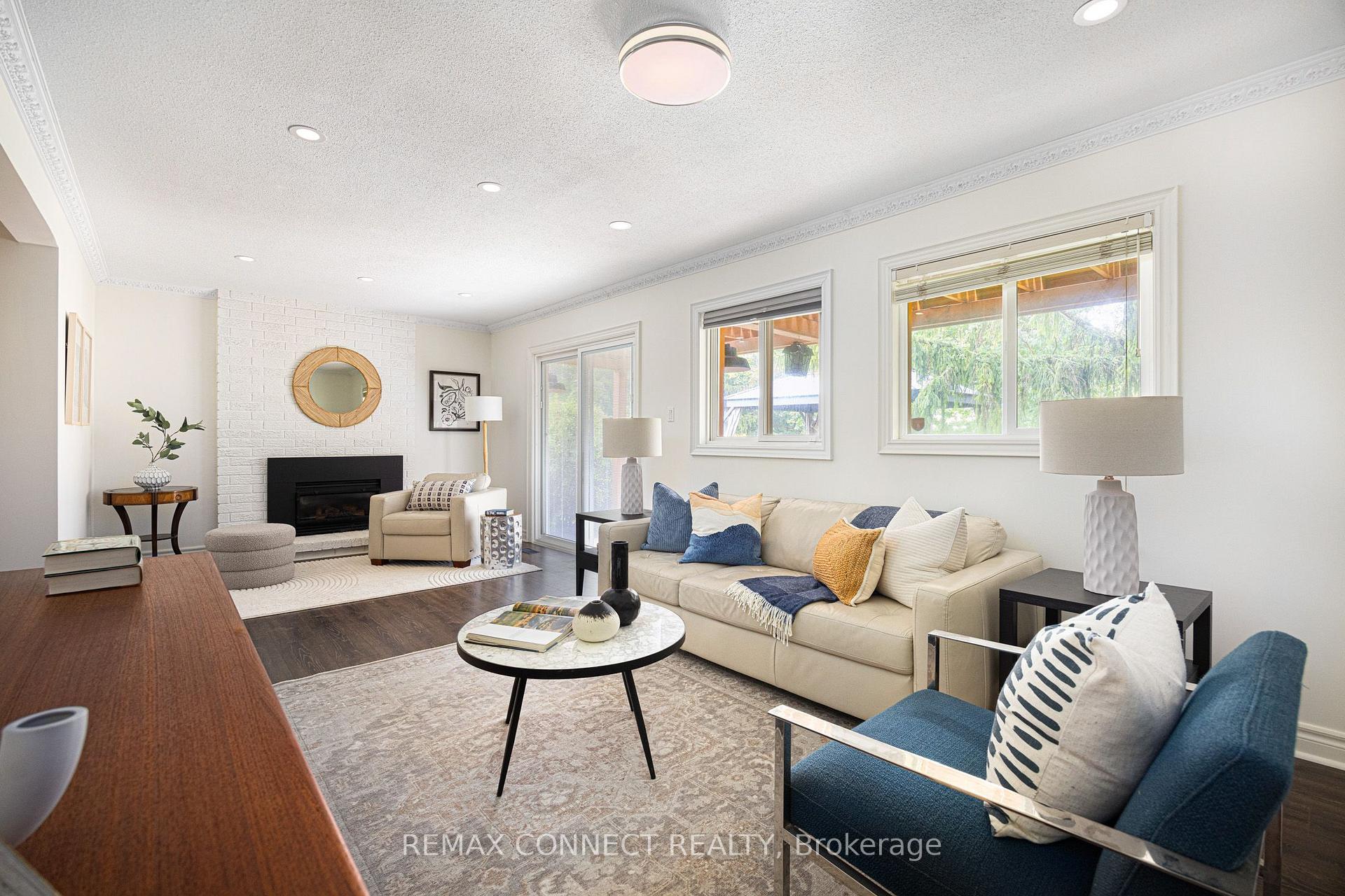 Photo 15 of 59 Galloway Road, Scarborough, Guildwood — HOMEH
