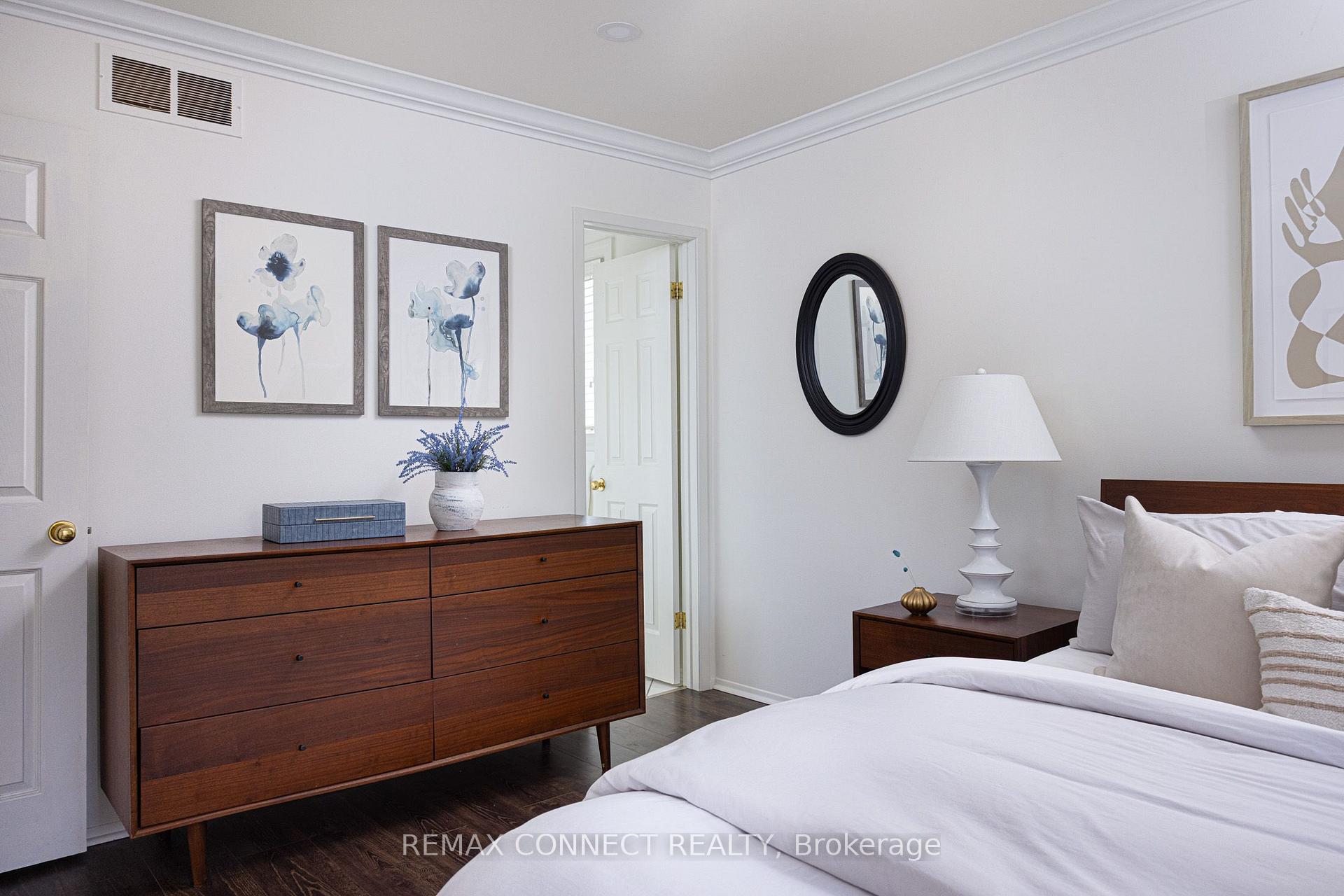 Photo 27 of 59 Galloway Road, Scarborough, Guildwood — HOMEH
