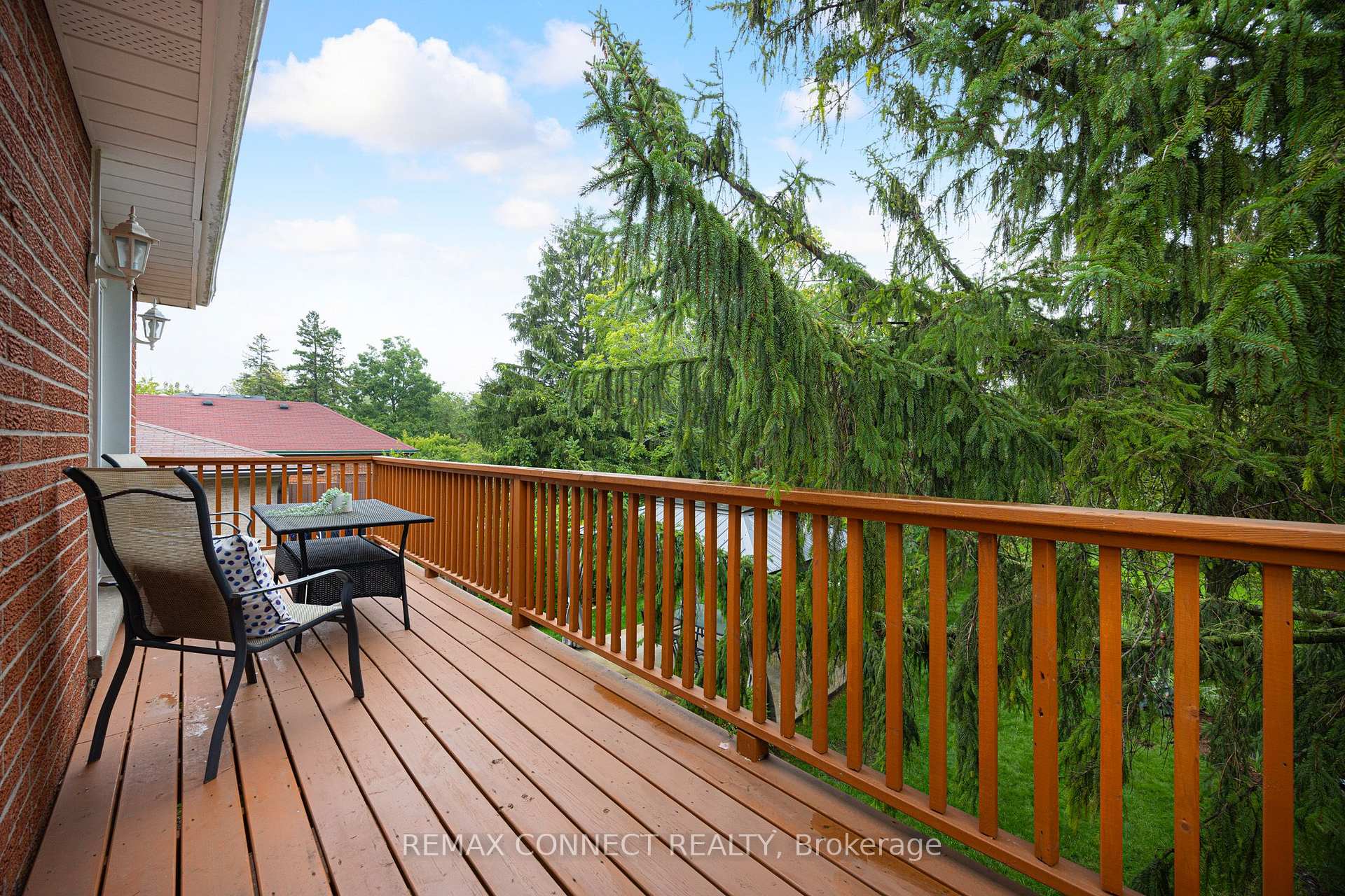 Photo 29 of 59 Galloway Road, Scarborough, Guildwood — HOMEH