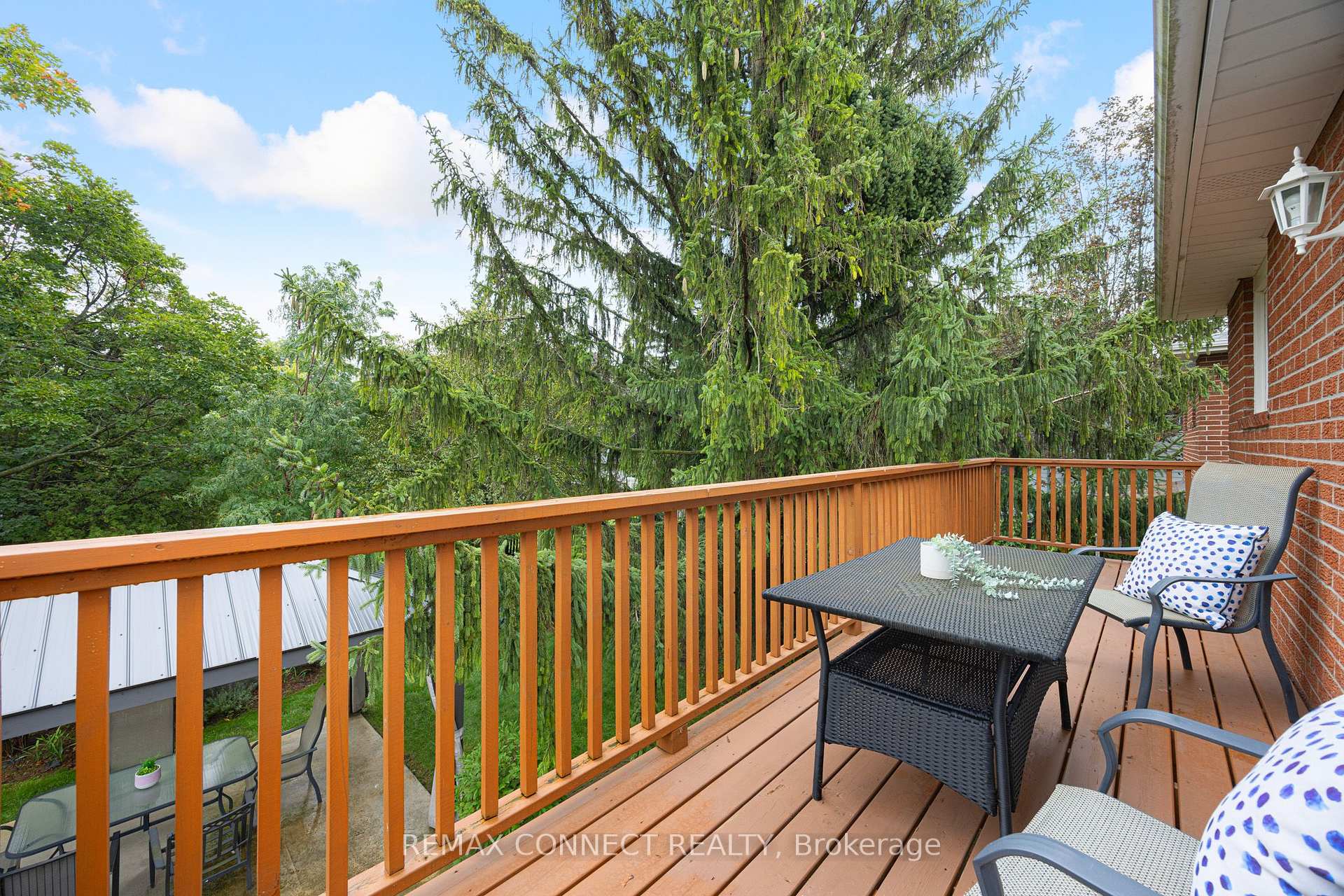 Photo 30 of 59 Galloway Road, Scarborough, Guildwood — HOMEH