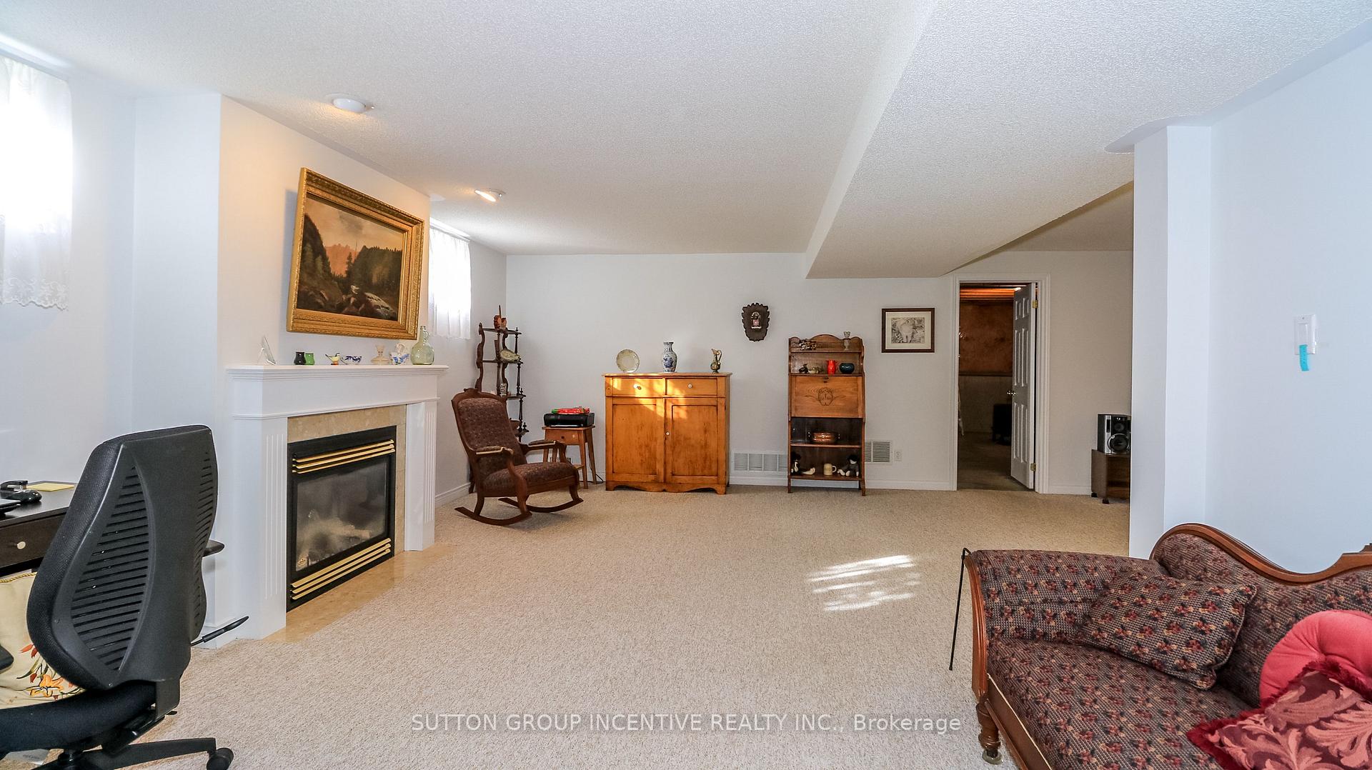 Photo 27 of 28 Brookfield Crescent, Barrie, Bayshore — HOMEH