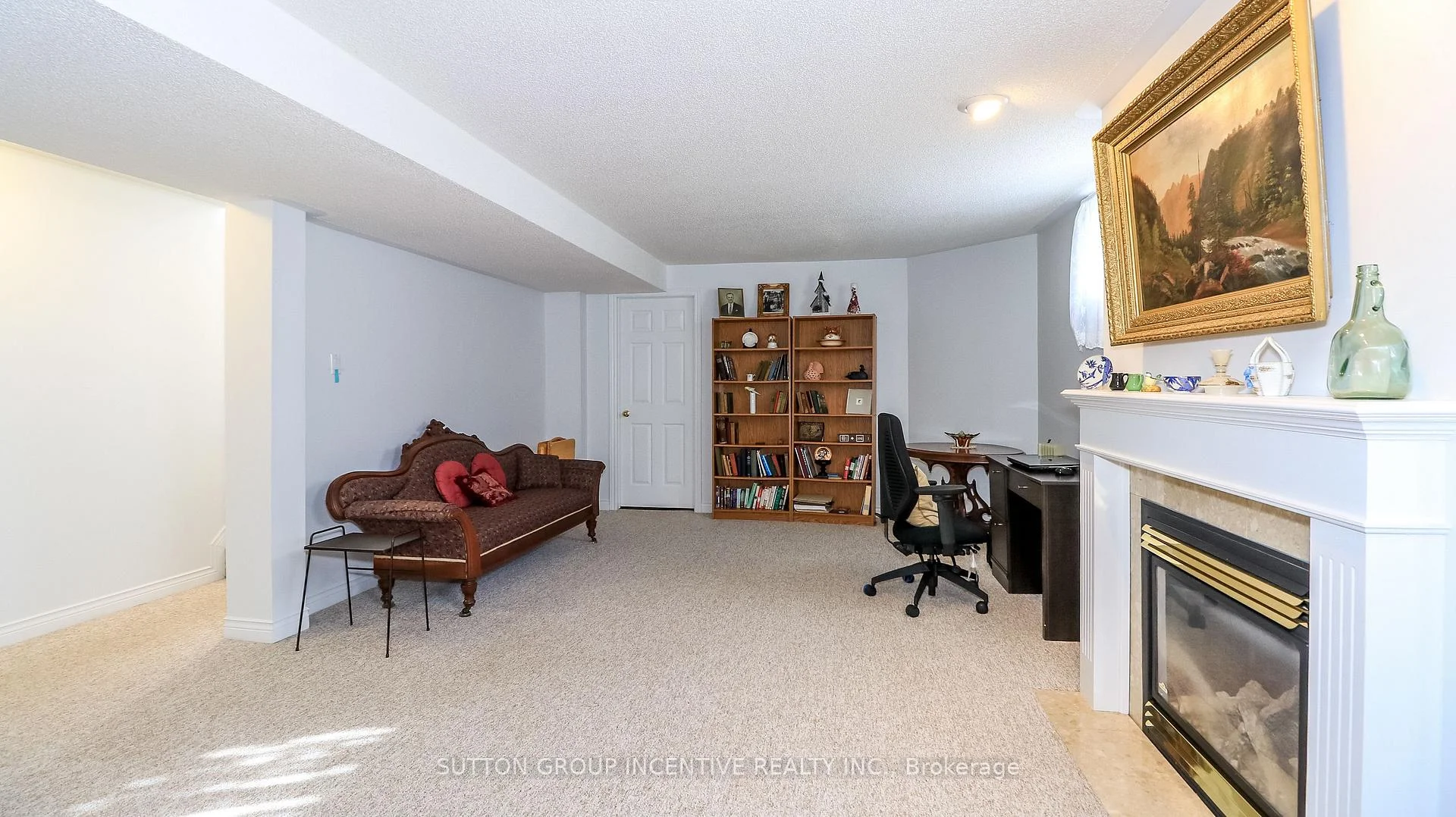 Photo 32 of 28 Brookfield Crescent, Barrie, Bayshore — HOMEH
