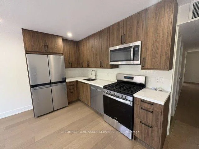 Photo 7 of Unit 2, 150 Brunswick Avenue, Toronto, University — HOMEH