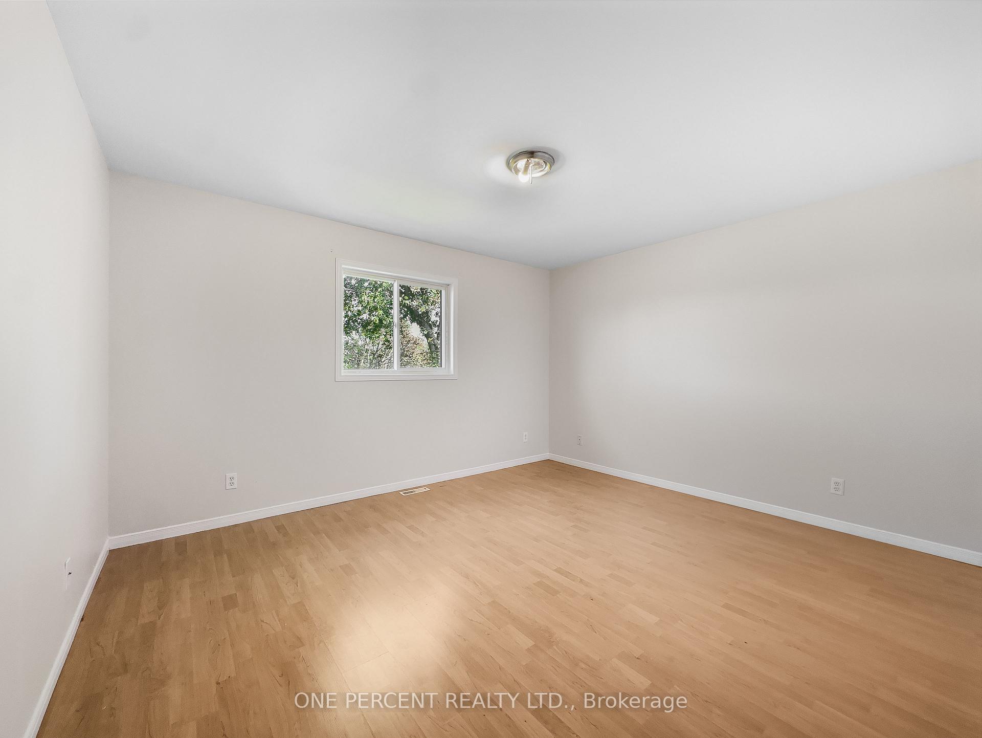Photo 13 of 27 Faraday Gardens, Belleville, Belleville Ward — HOMEH