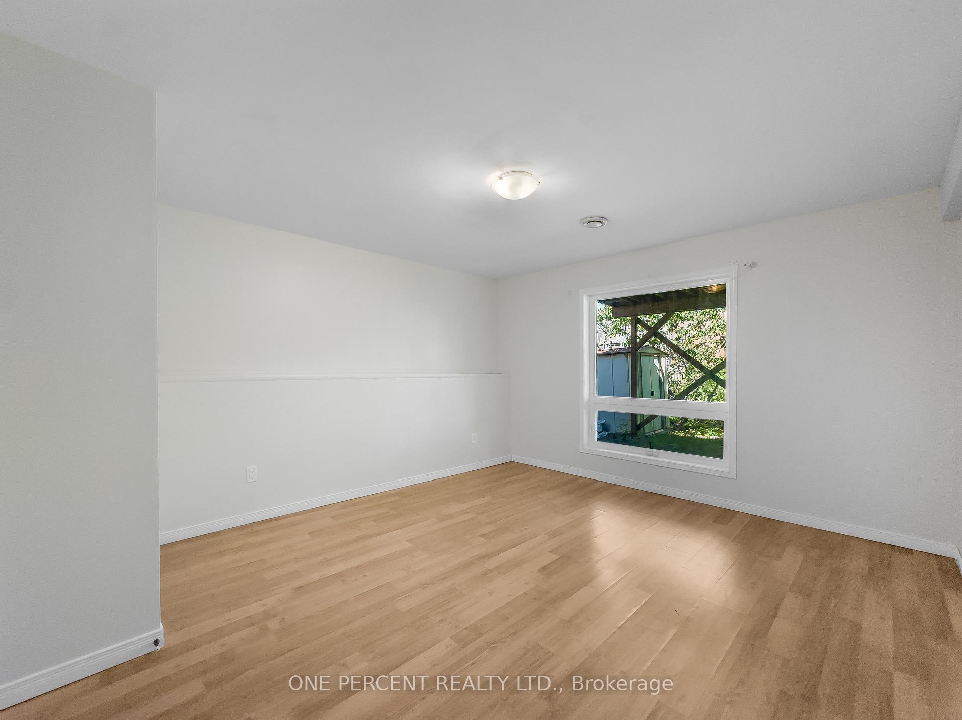 Photo 18 of 27 Faraday Gardens, Belleville, Belleville Ward — HOMEH