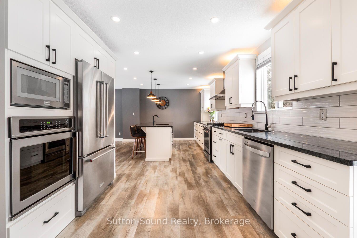Photo 14 of 35 Pine Tree Drive, South Bruce Peninsula — HOMEH