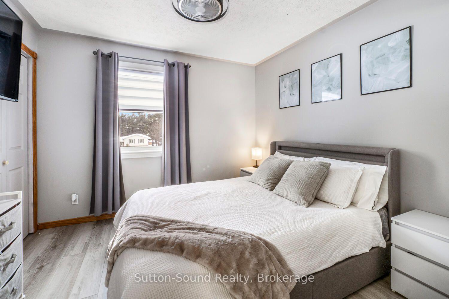 Photo 23 of 35 Pine Tree Drive, South Bruce Peninsula — HOMEH