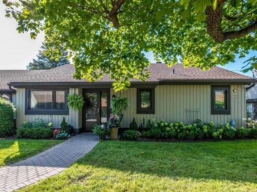 Photo of 12 Kittansett Court
