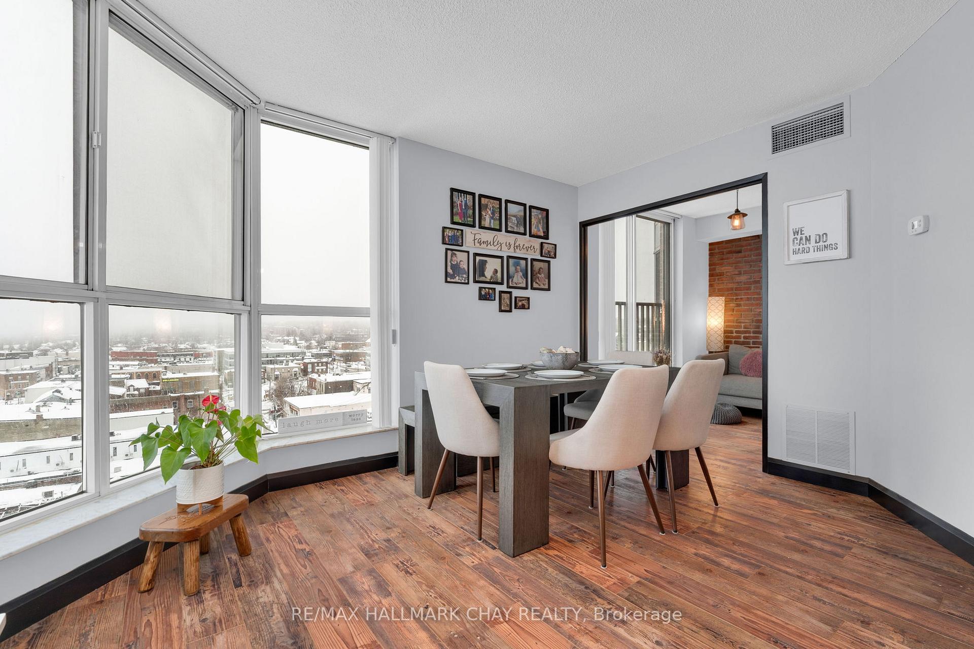 Photo 9 of Unit 1003, 140 Dunlop Street E, Barrie, City Centre — HOMEH