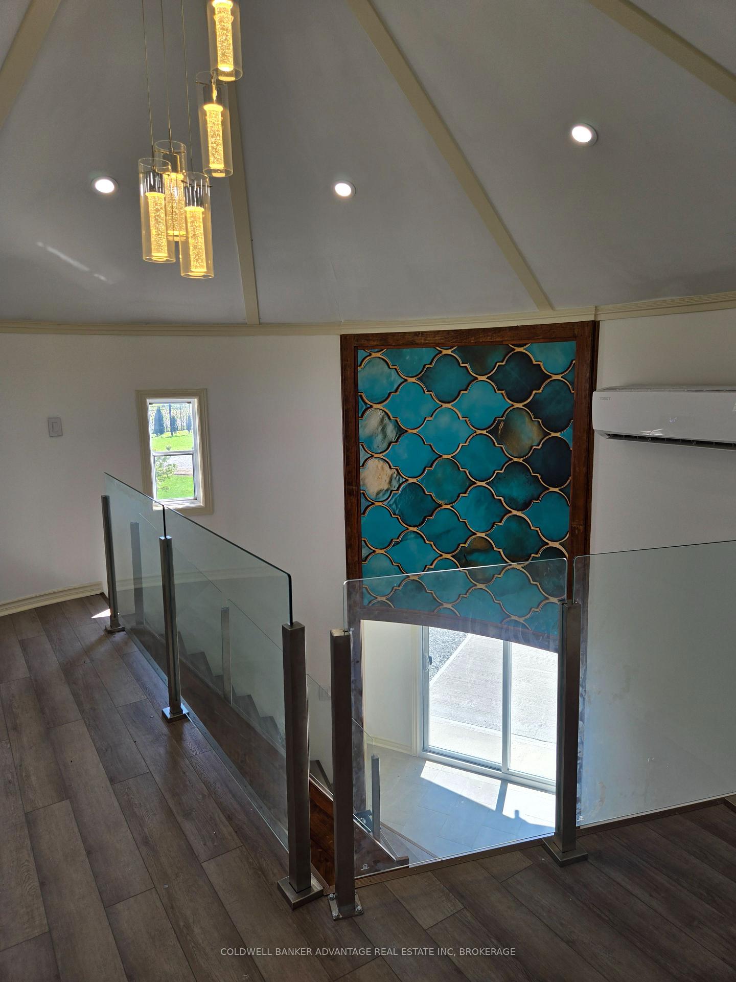 Photo 15 of 8731 Ridge Road, Niagara Falls, Schisler — HOMEH
