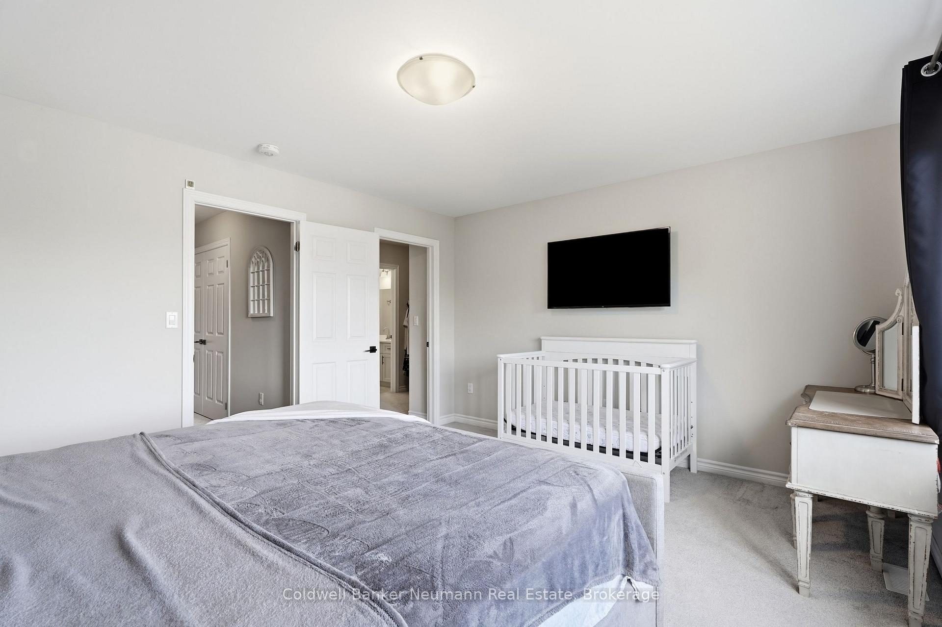 Photo 27 of 3 Braida Lane, Halton Hills, Acton — HOMEH