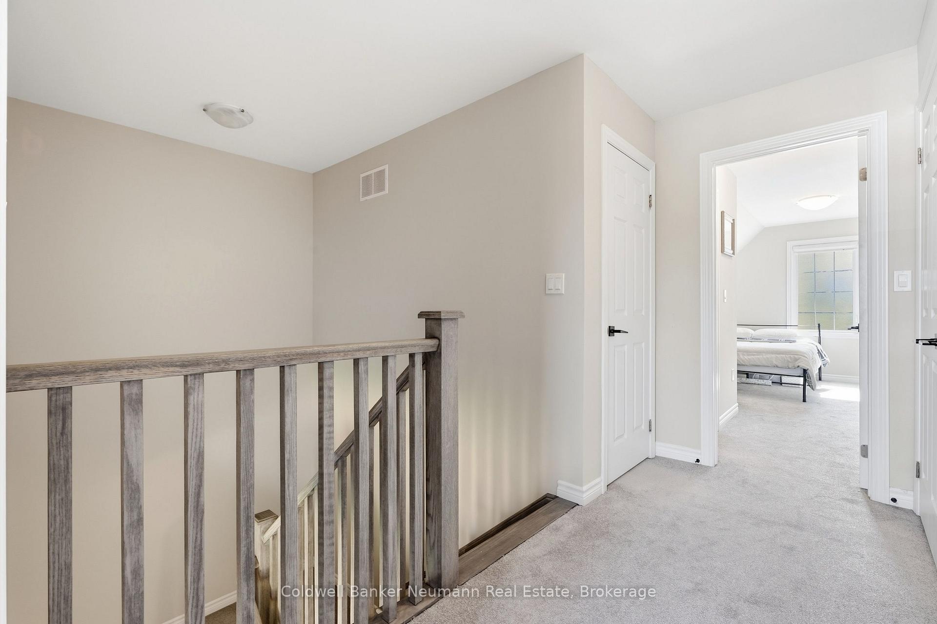 Photo 30 of 3 Braida Lane, Halton Hills, Acton — HOMEH