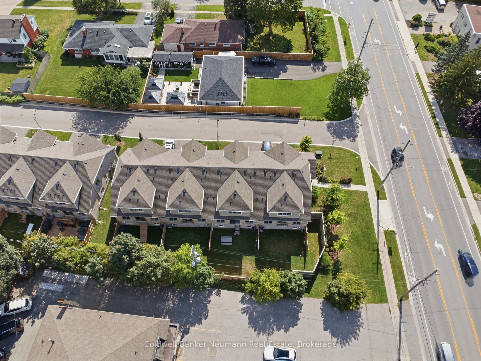Photo 43 of 3 Braida Lane, Halton Hills, Acton — HOMEH