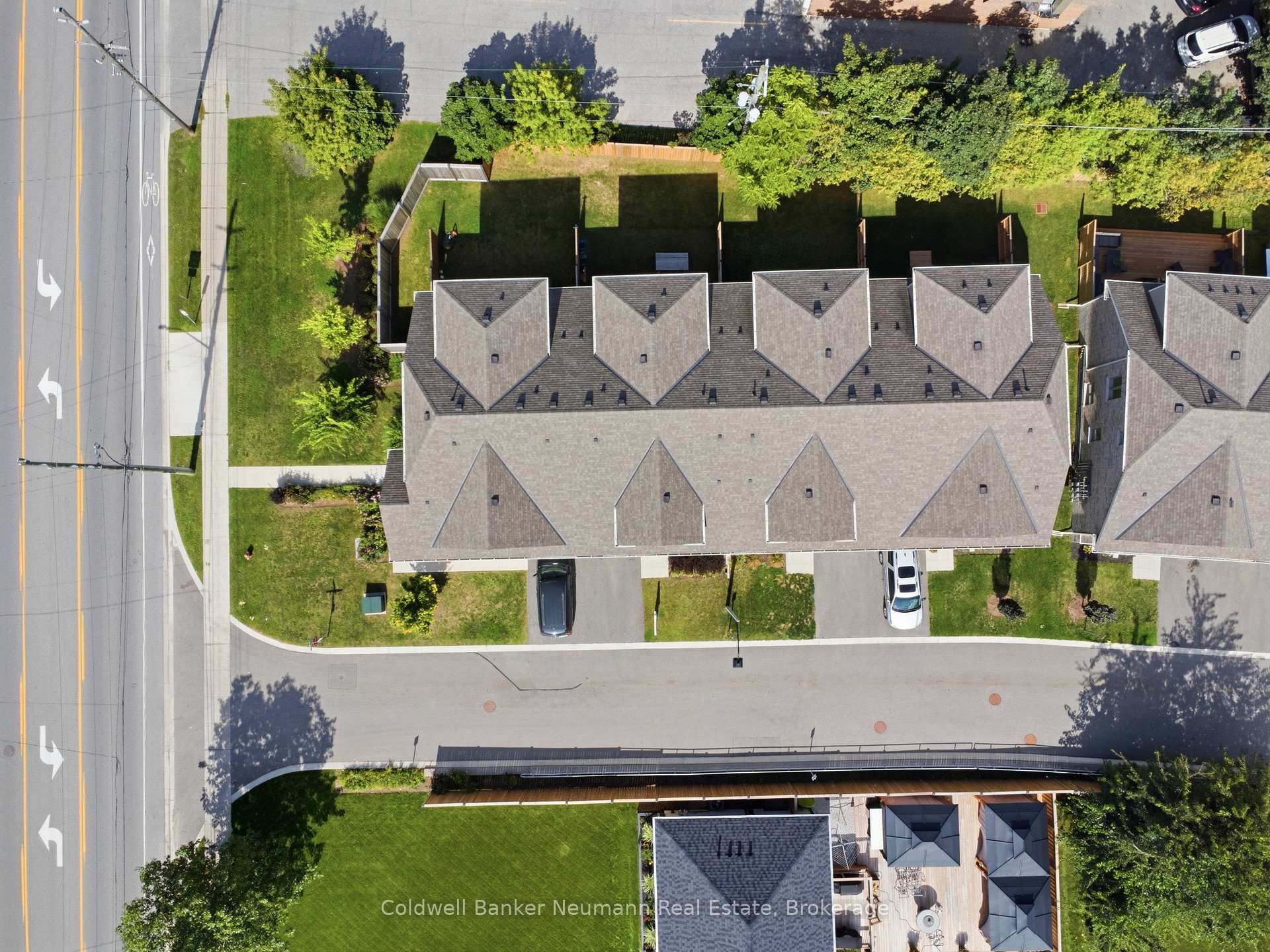 Photo 45 of 3 Braida Lane, Halton Hills, Acton — HOMEH