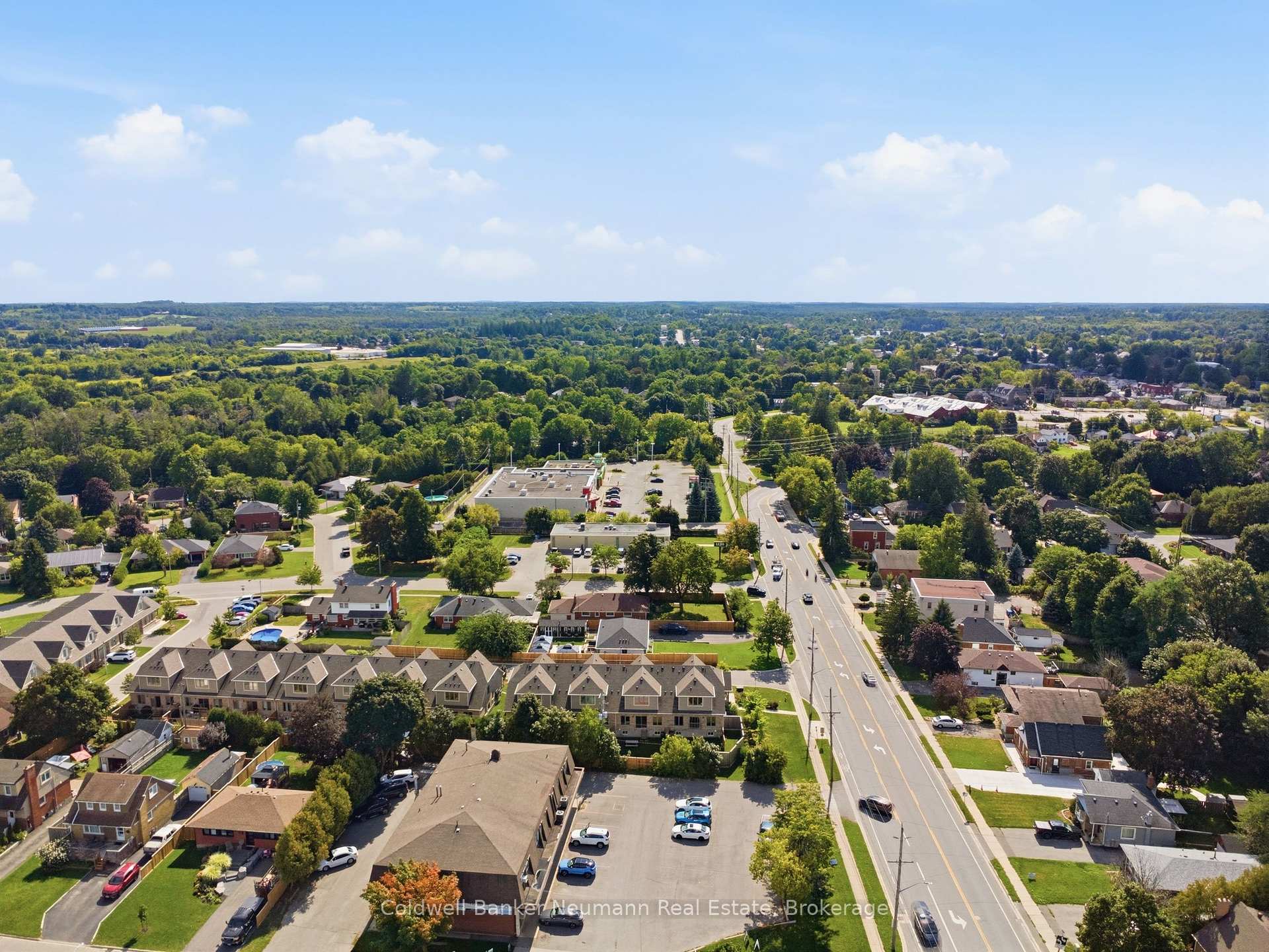 Photo 47 of 3 Braida Lane, Halton Hills, Acton — HOMEH