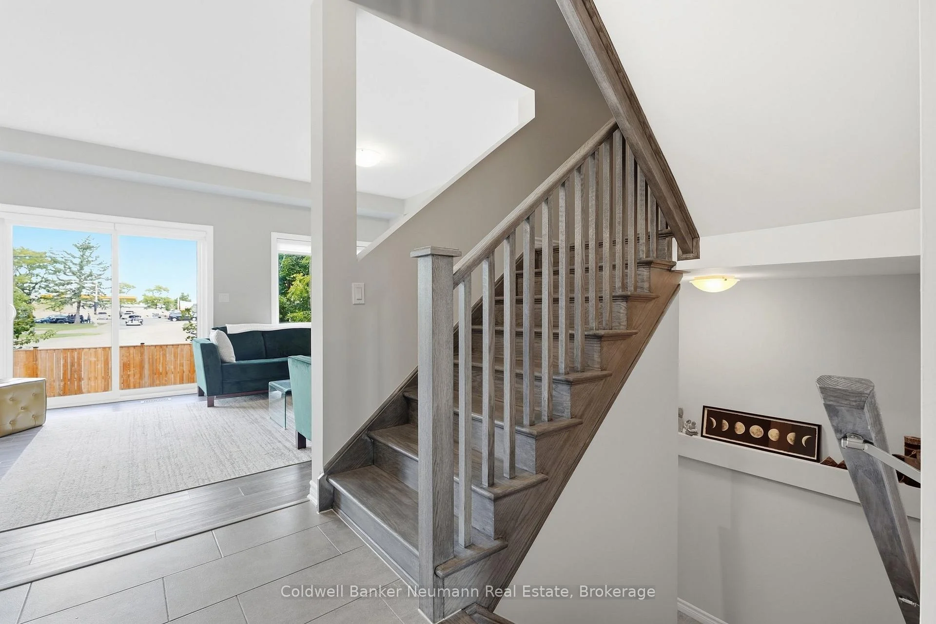 Photo 33 of 3 Braida Lane, Halton Hills, Acton — HOMEH