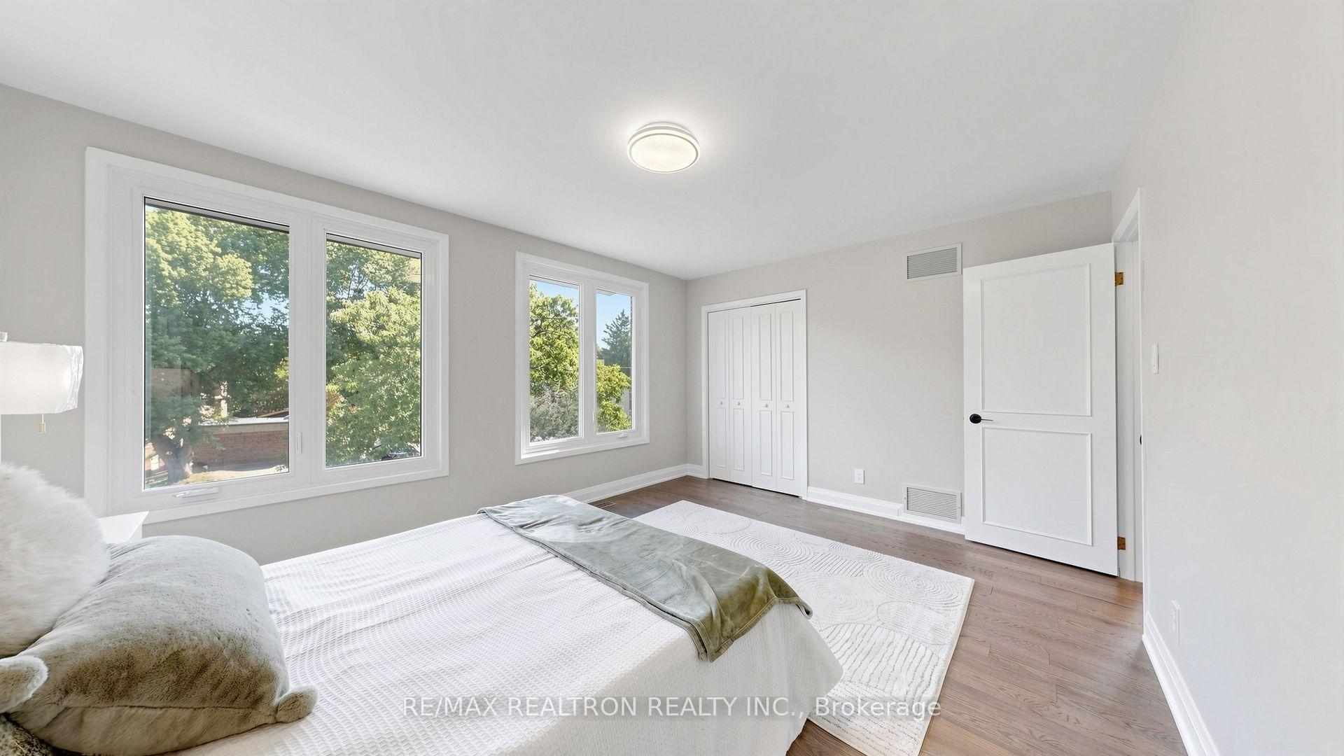 Photo 28 of 41 Beardmore Crescent, North York, Bayview Woods-Steeles — HOMEH