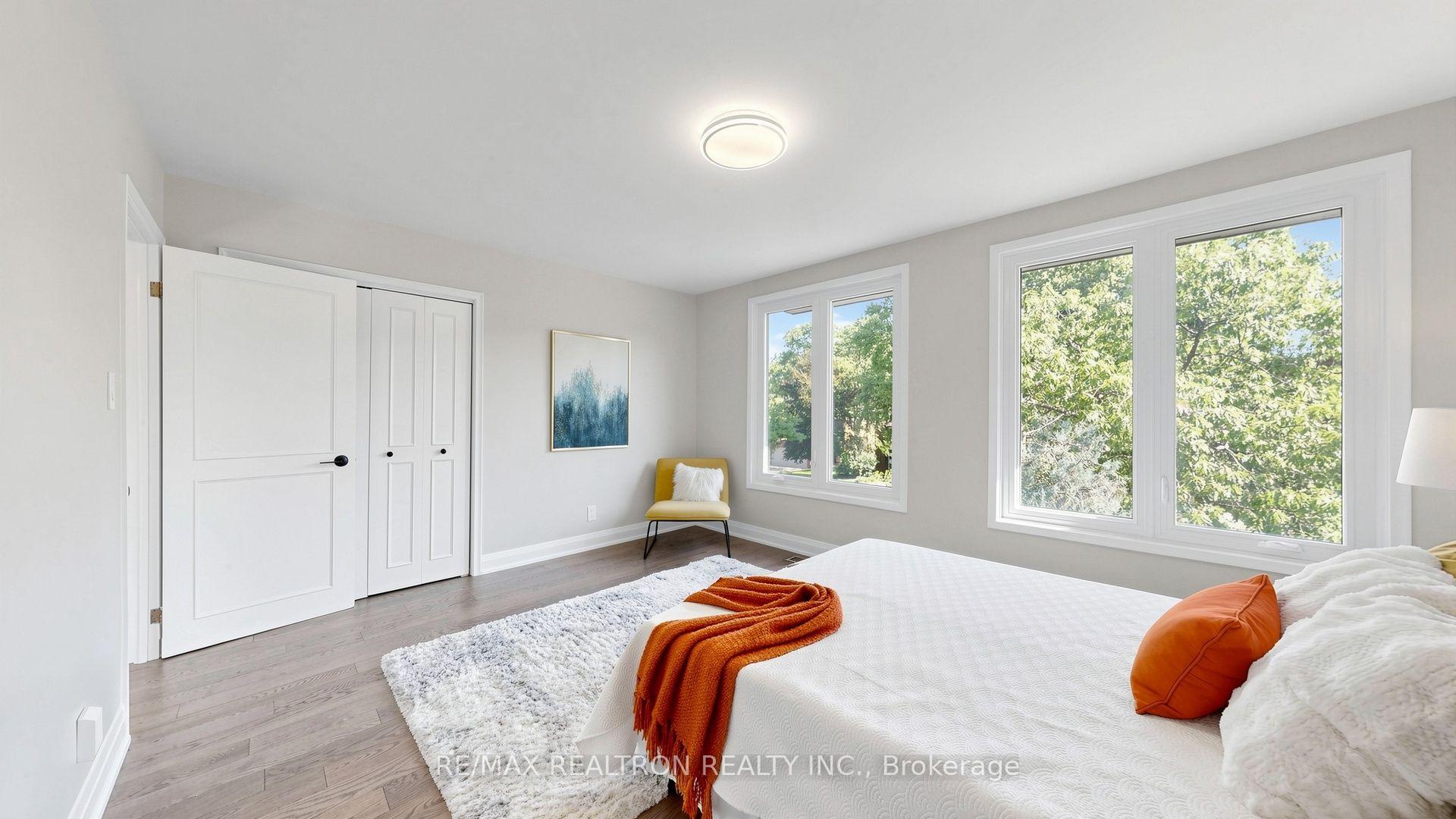 Photo 30 of 41 Beardmore Crescent, North York, Bayview Woods-Steeles — HOMEH