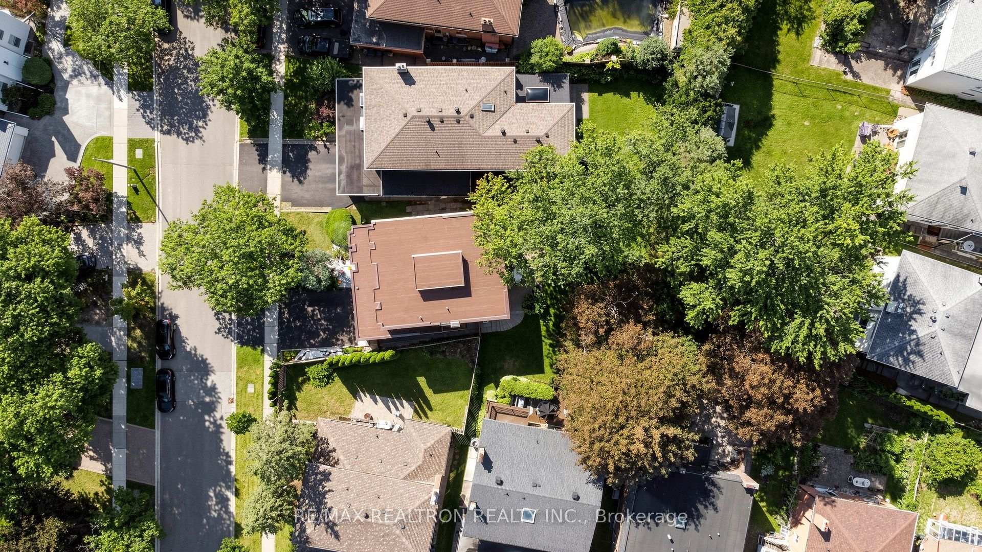 Photo 49 of 41 Beardmore Crescent, North York, Bayview Woods-Steeles — HOMEH