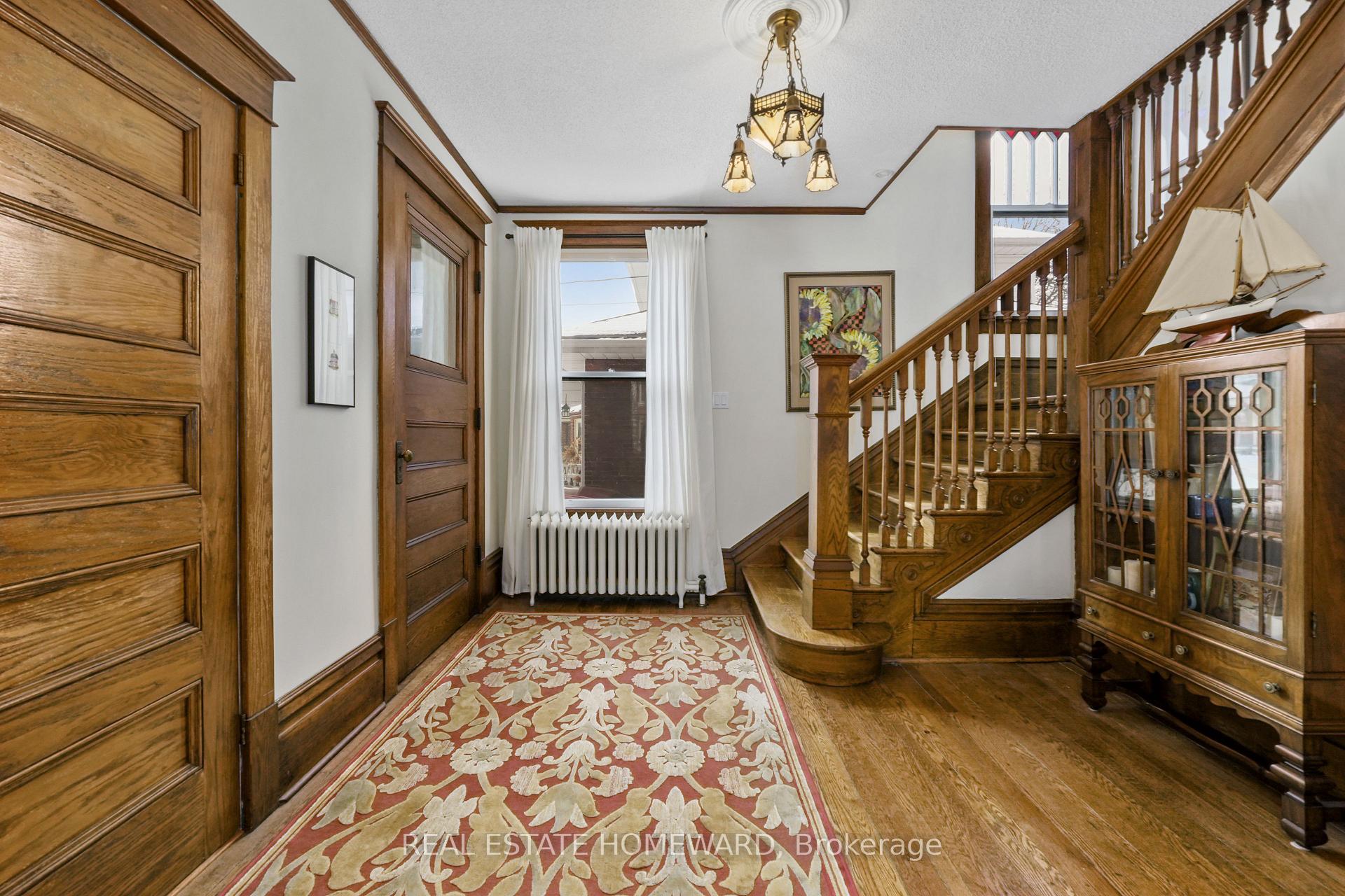 Photo 4 of 96 James Street W, Cobourg — HOMEH