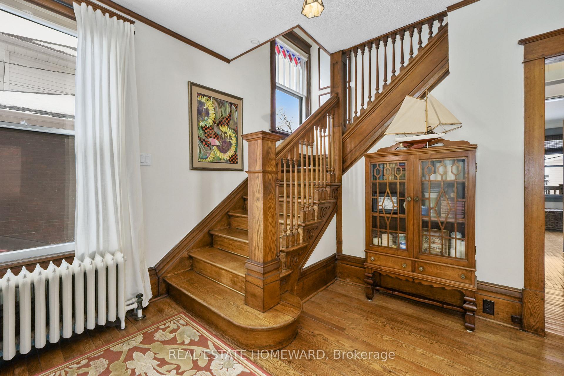 Photo 5 of 96 James Street W, Cobourg — HOMEH