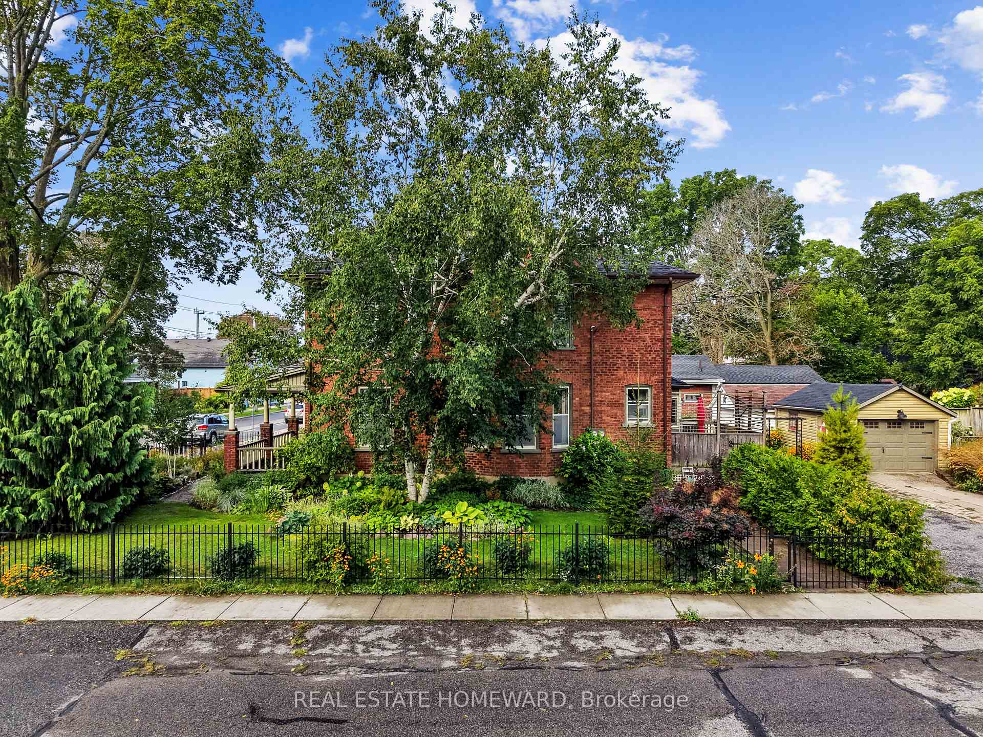 Photo 28 of 96 James Street W, Cobourg — HOMEH