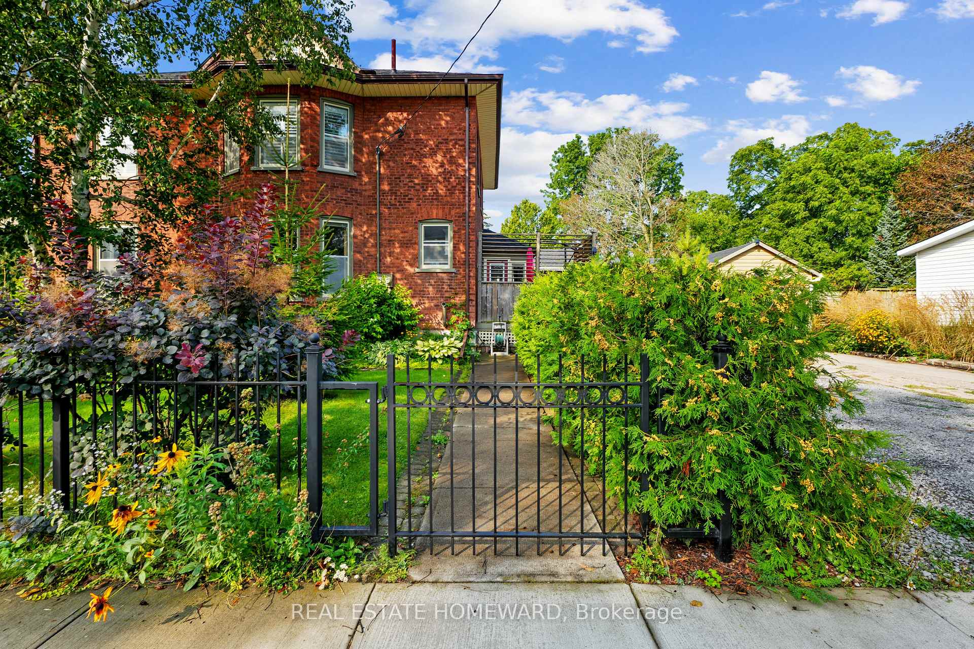 Photo 42 of 96 James Street W, Cobourg — HOMEH