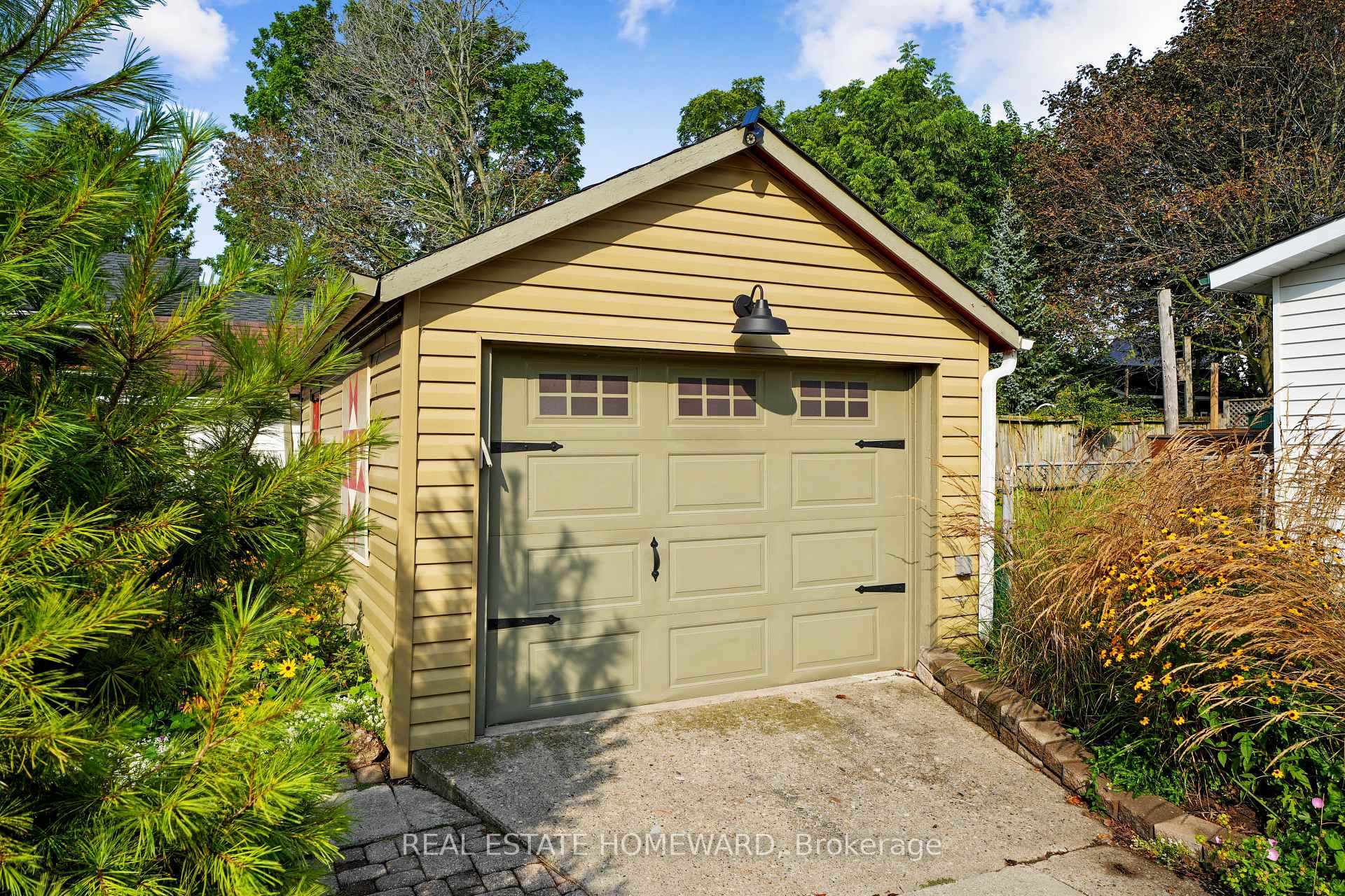 Photo 46 of 96 James Street W, Cobourg — HOMEH