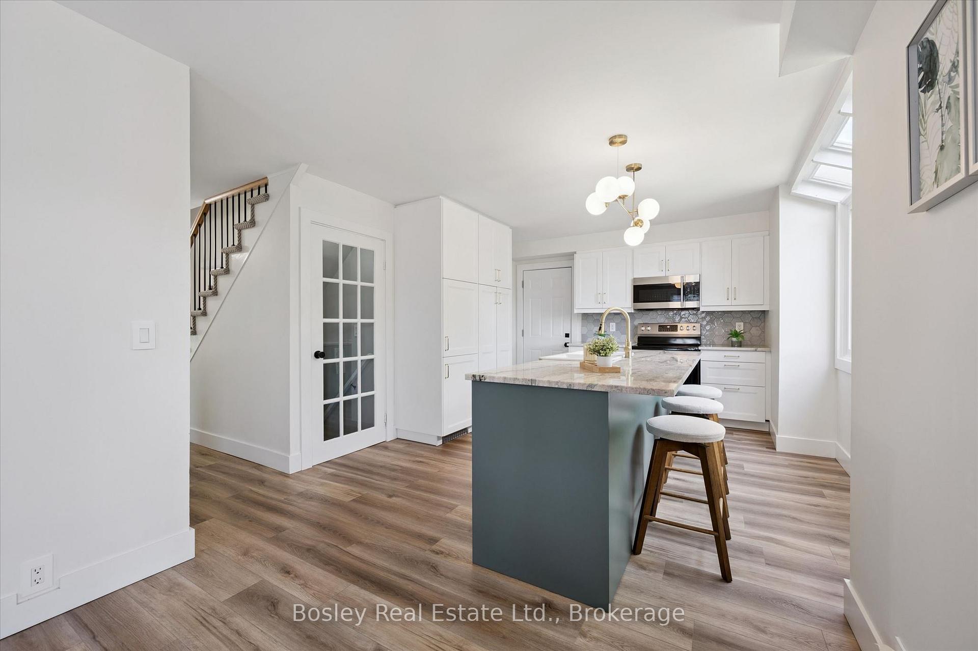 Photo 12 of 52 Stirling MacGregor Drive, Cambridge, St Andrews/Southwood — HOMEH