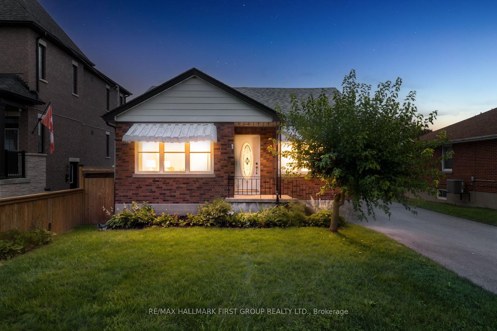 Photo 1 of 205 Farewell Street, Oshawa, Donevan — HOMEH