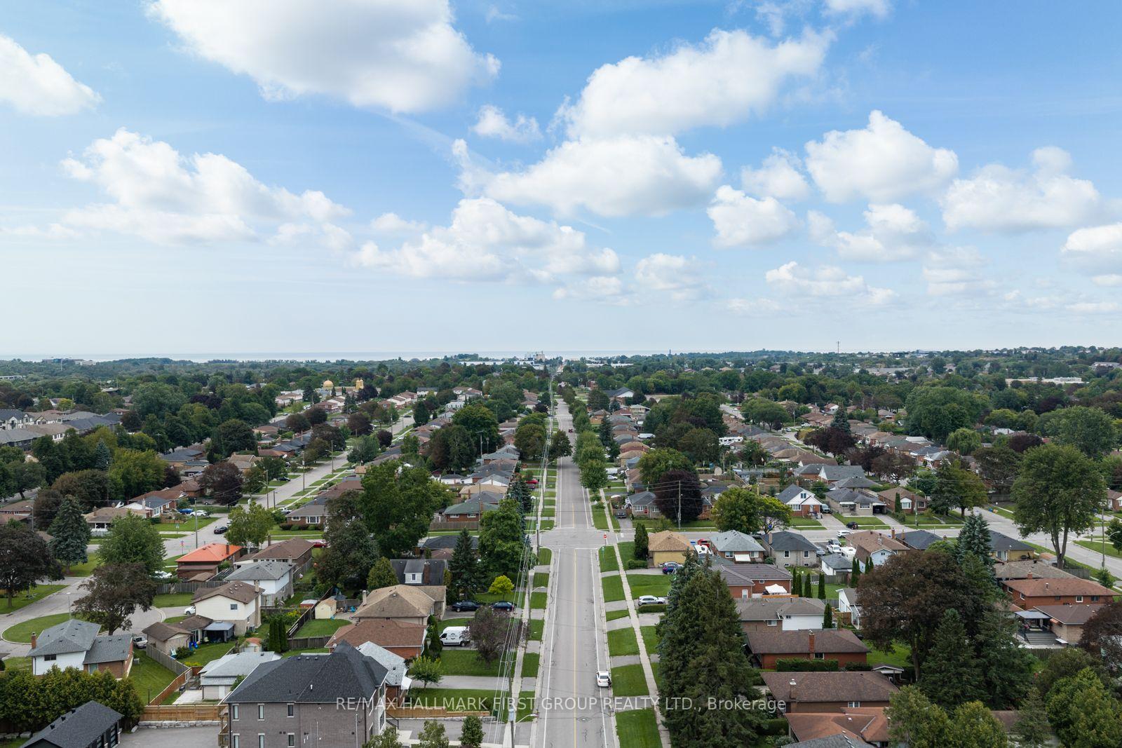 Photo 42 of 205 Farewell Street, Oshawa, Donevan — HOMEH