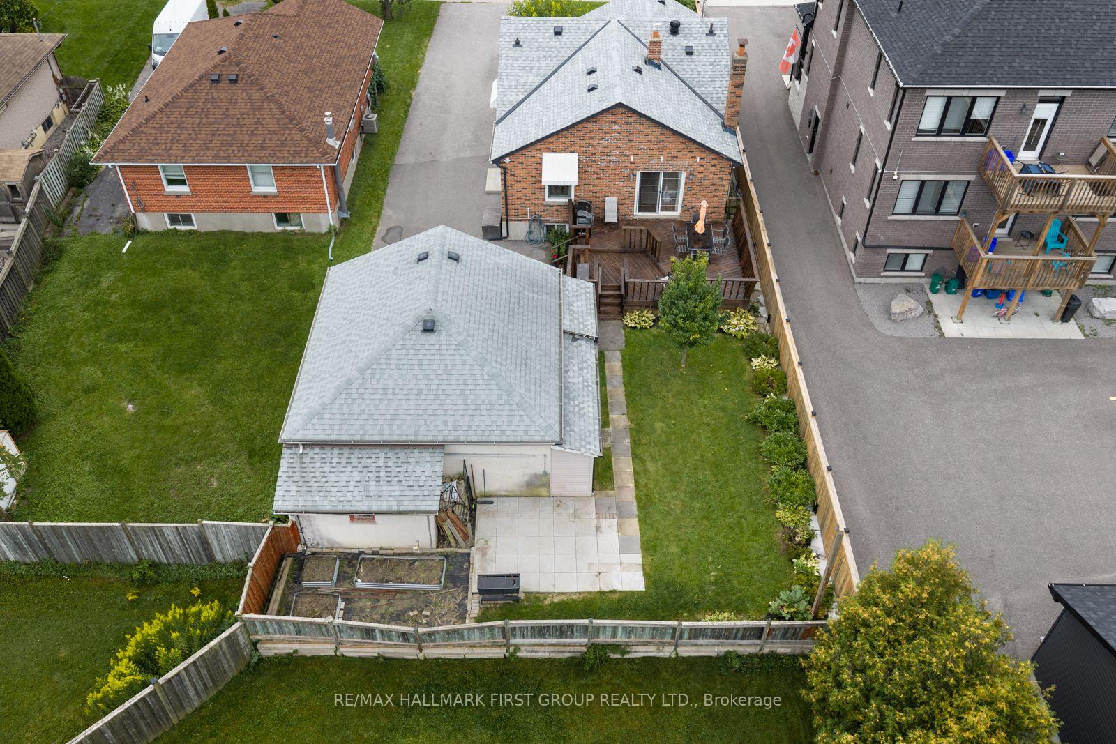 Photo 46 of 205 Farewell Street, Oshawa, Donevan — HOMEH