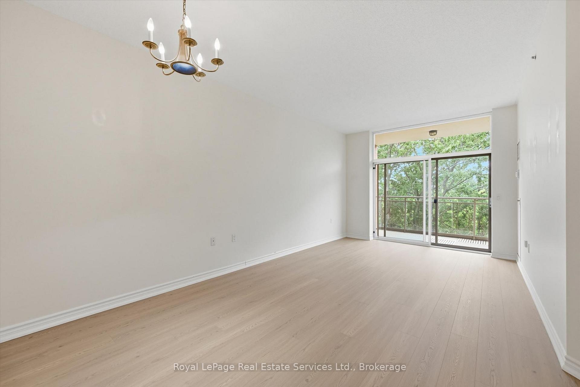 Photo 7 of Unit 1510, 100 Burloak Drive, Burlington, Appleby — HOMEH